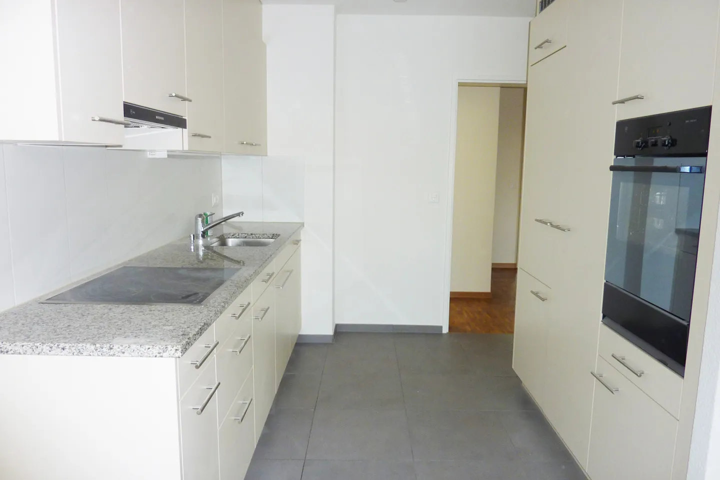 Superbe appartement familial vous attend! - Photo 4 sur 10
