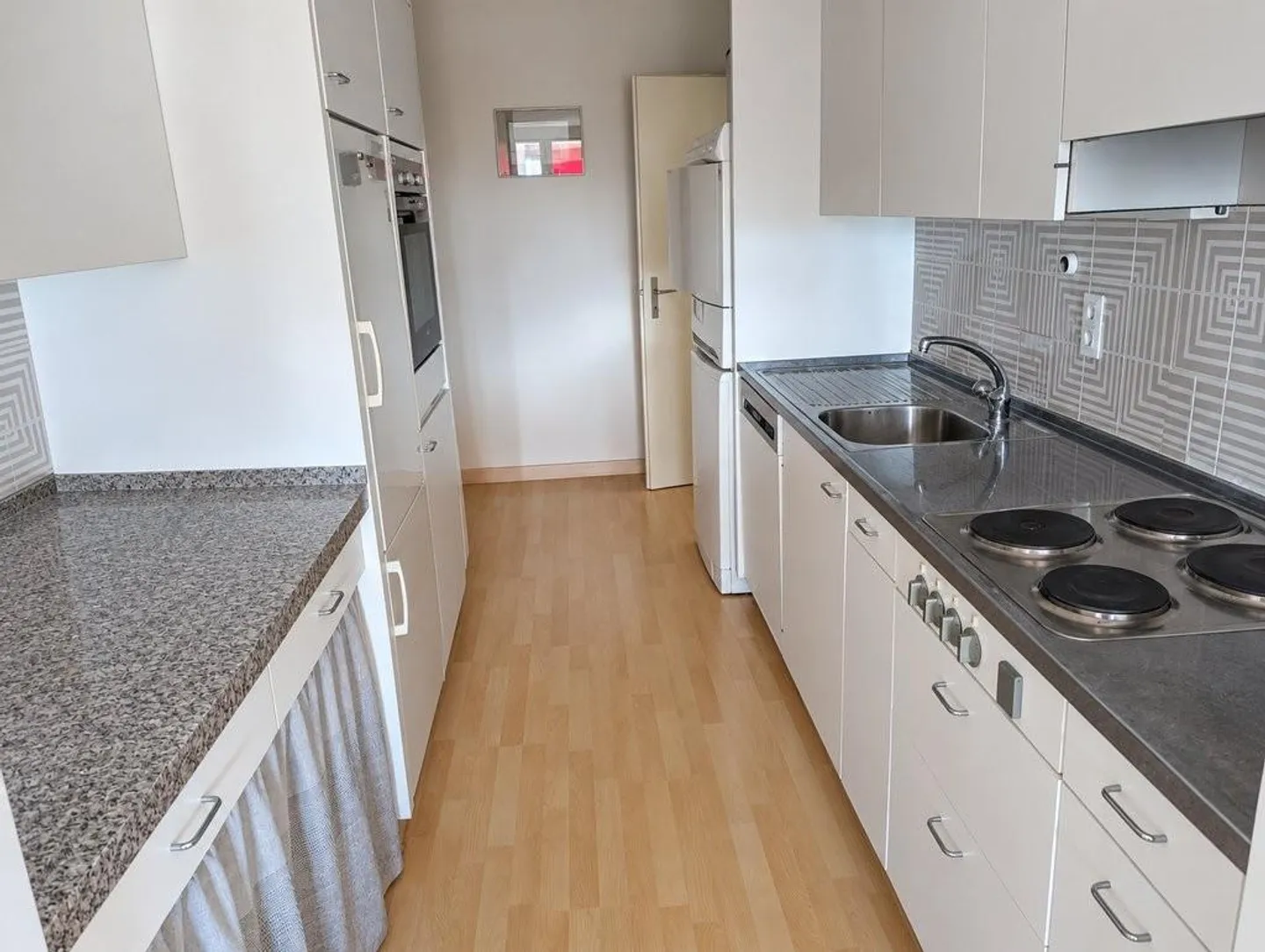 Apartment with a View - Photo 2 of 5