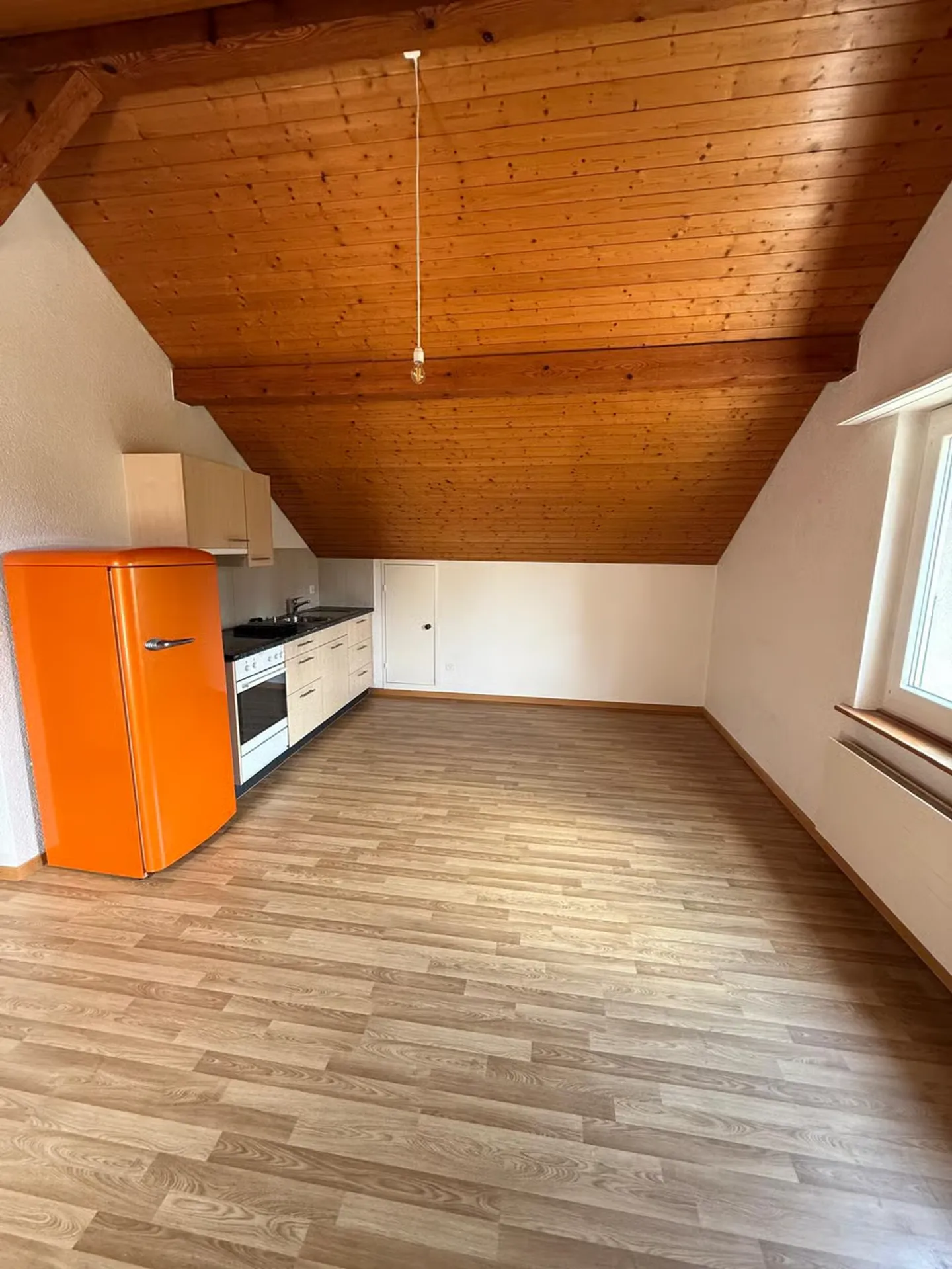 Studio dans une coopérative - Photo 2 sur 6