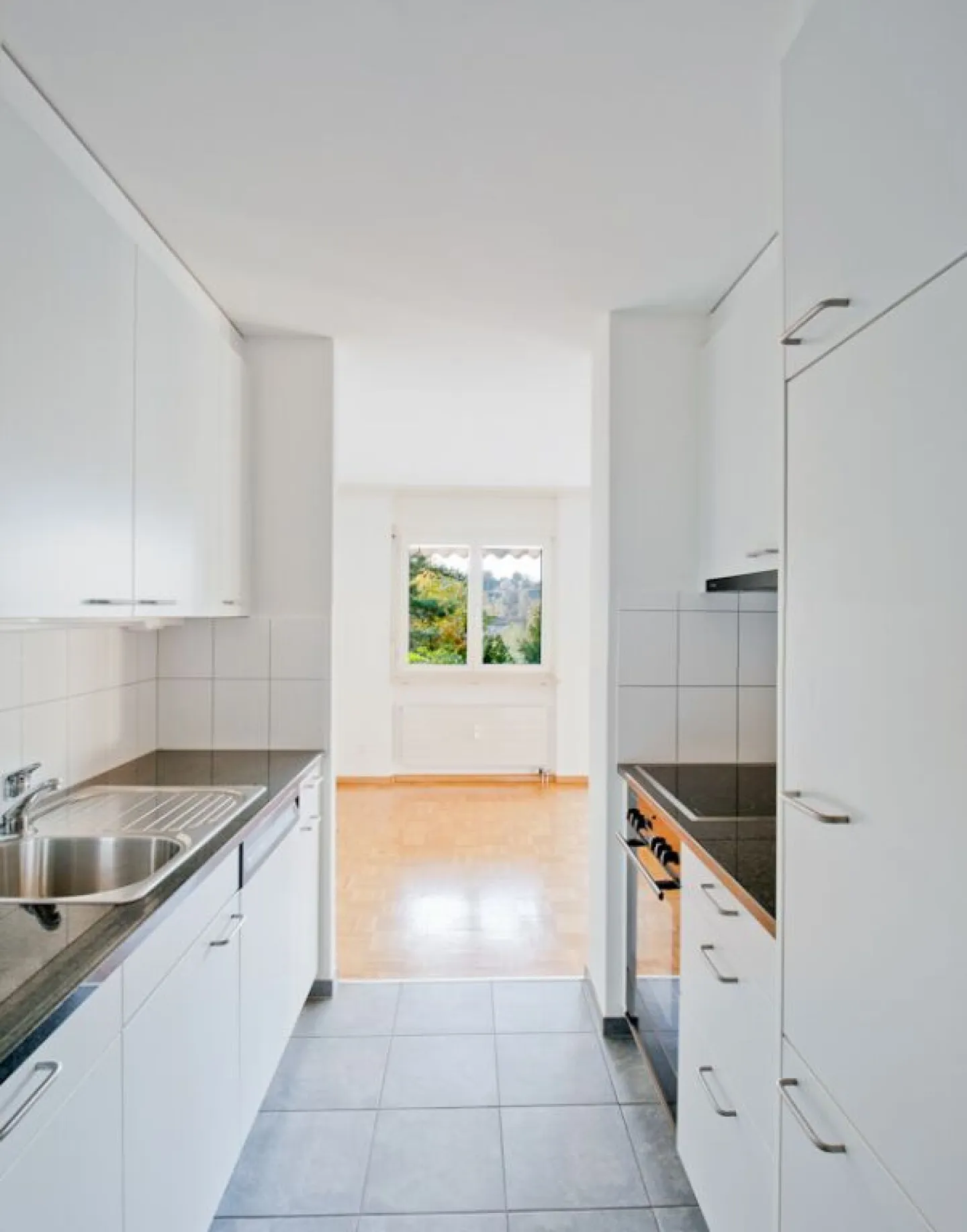 Exclusive living with breathtaking views in Liestal - Photo 2 of 5