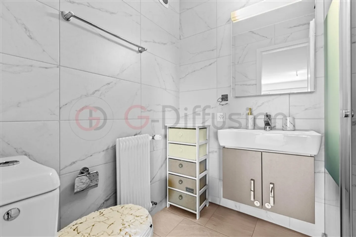 «Charmante 3.5 Zimmerwohnung nur einen Steinwurf vom See entfernt mit Balkon» - Photo 7 sur 10