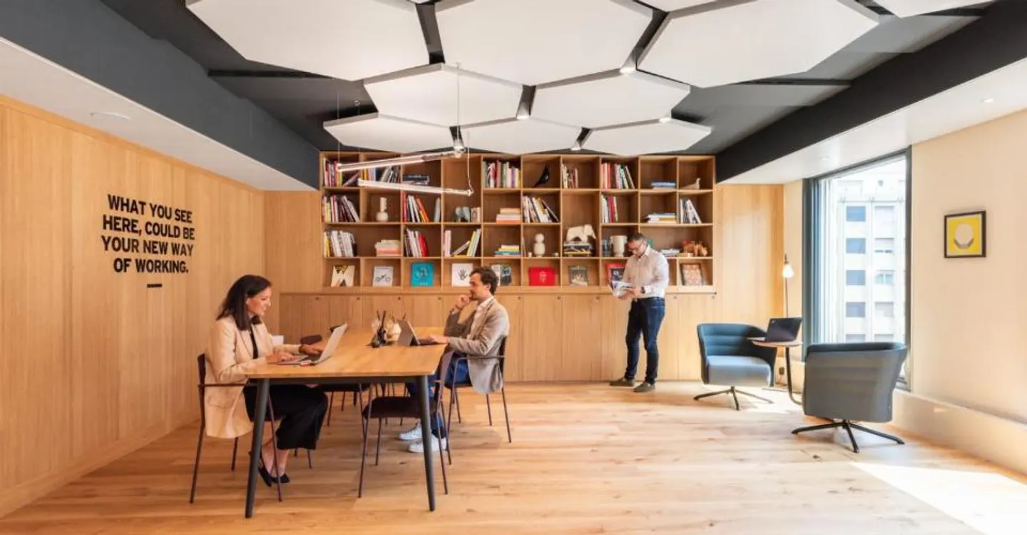 Ufficio su misura per 3 presso Spaces Main Station - Foto 1 di 8