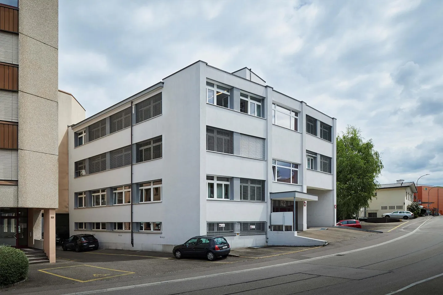 La posizione perfetta per il tuo ufficio o showroom! - Foto 2 di 5