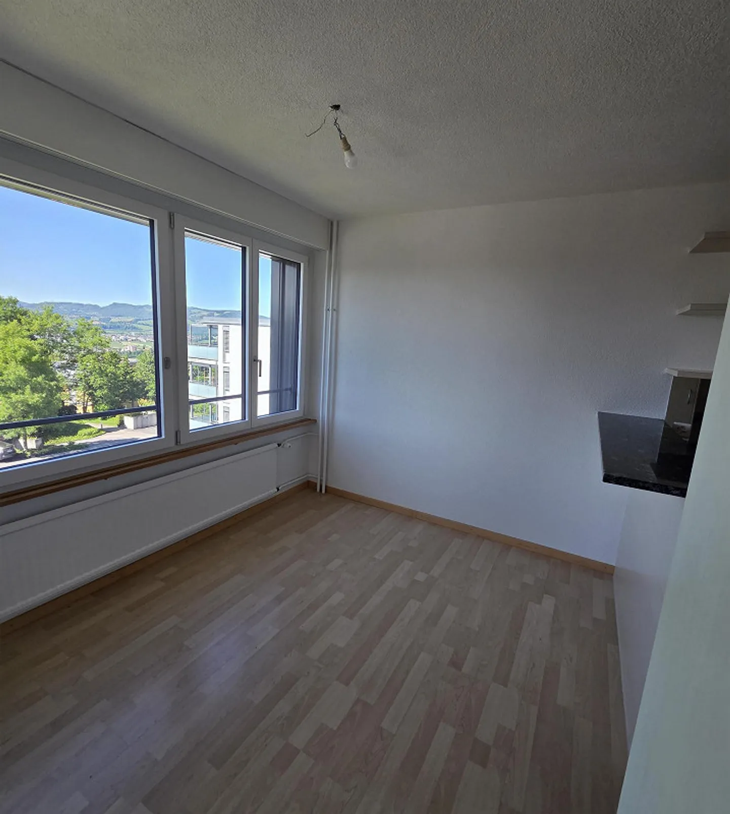 Apartment in quiet residential area - Photo 6 of 12