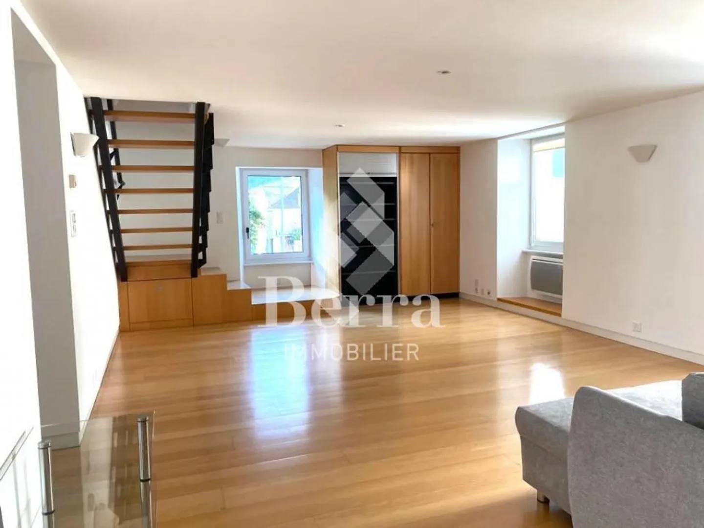 3.5 Room Duplex Apartment with Charm in the Center of Martigny - Photo 1 of 13