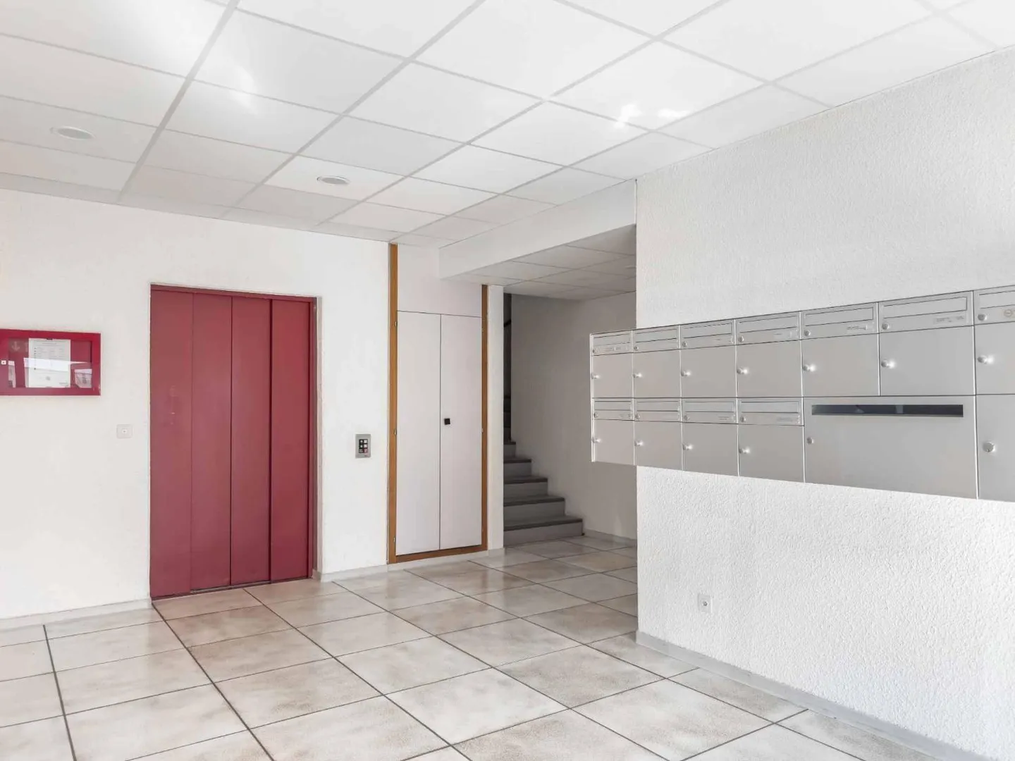 Bureau Fonctionnel en Emplacement Privilégié - Photo 9 sur 10