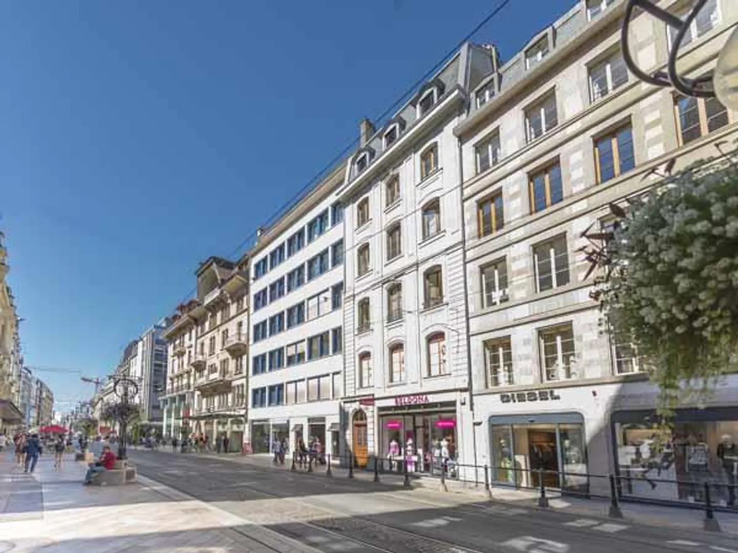 Splendid apartment in the heart of Geneva - Photo 1 of 13