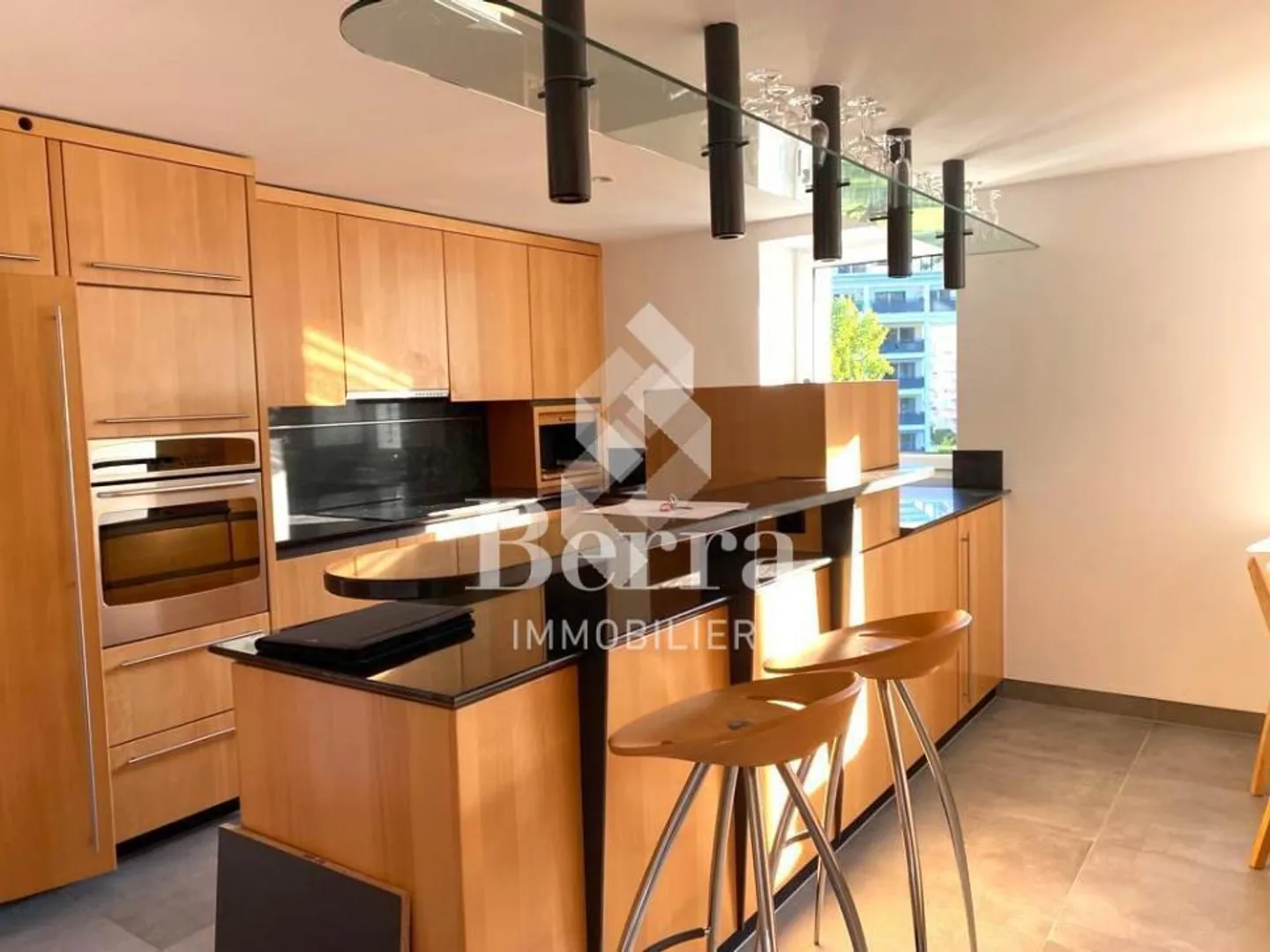 3.5 Room Duplex Apartment with Charm in the Center of Martigny - Photo 5 of 13