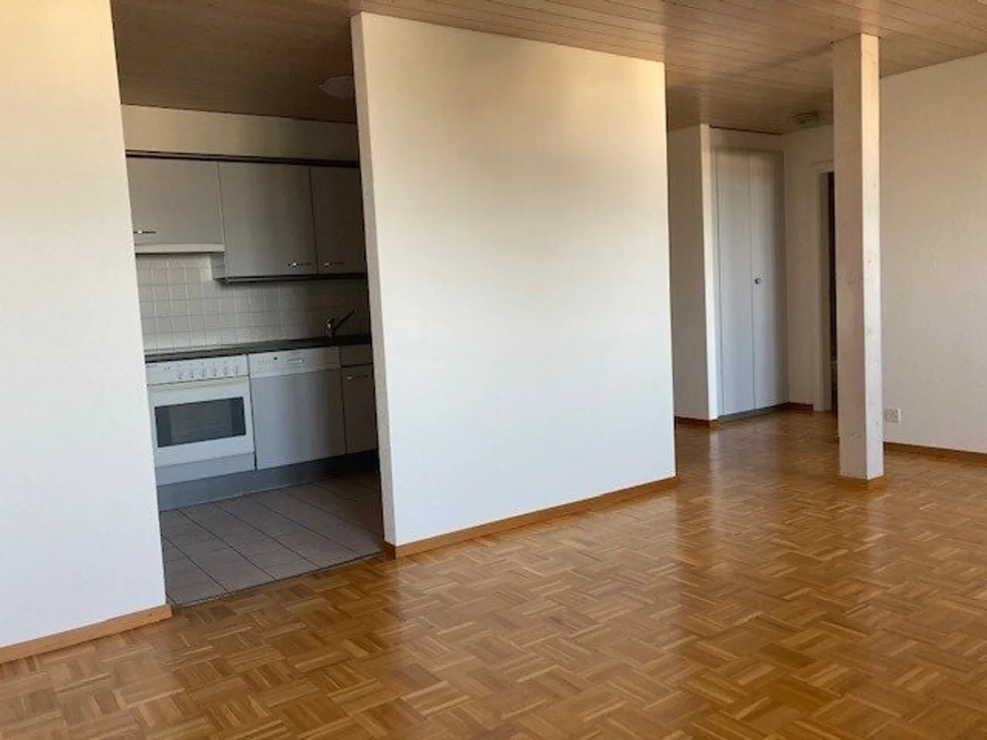 Charmante Wohnung mit Seeblick - Foto 4 von 6