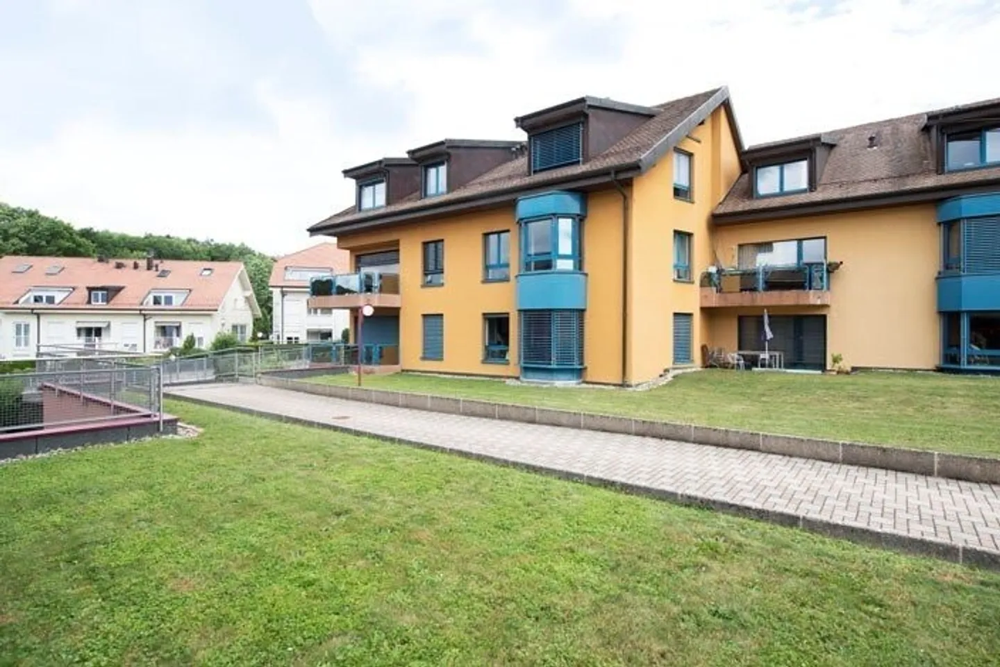 Charmante Wohnung mit Seeblick - Foto 6 von 6