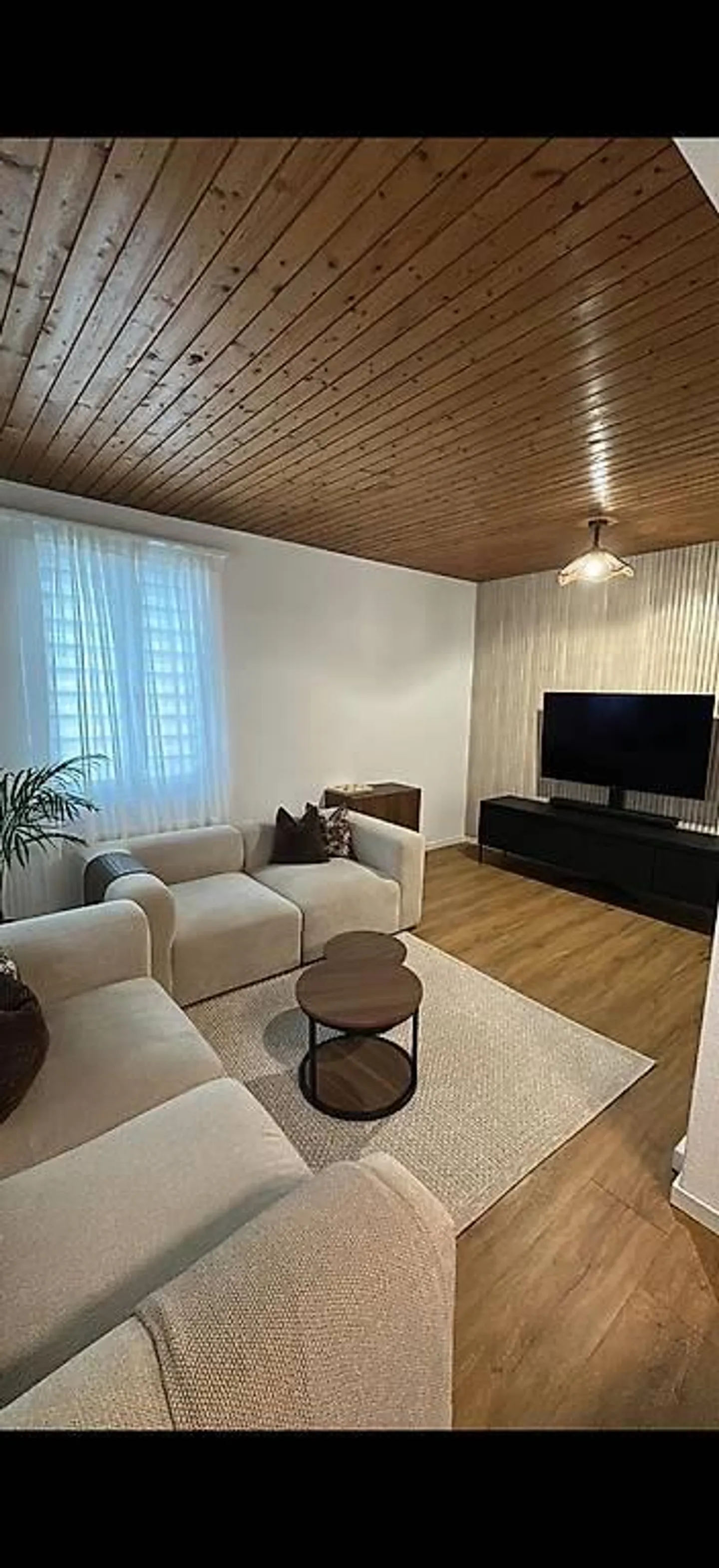 3.5 Room House for Rent Immediately - Photo 2 of 5