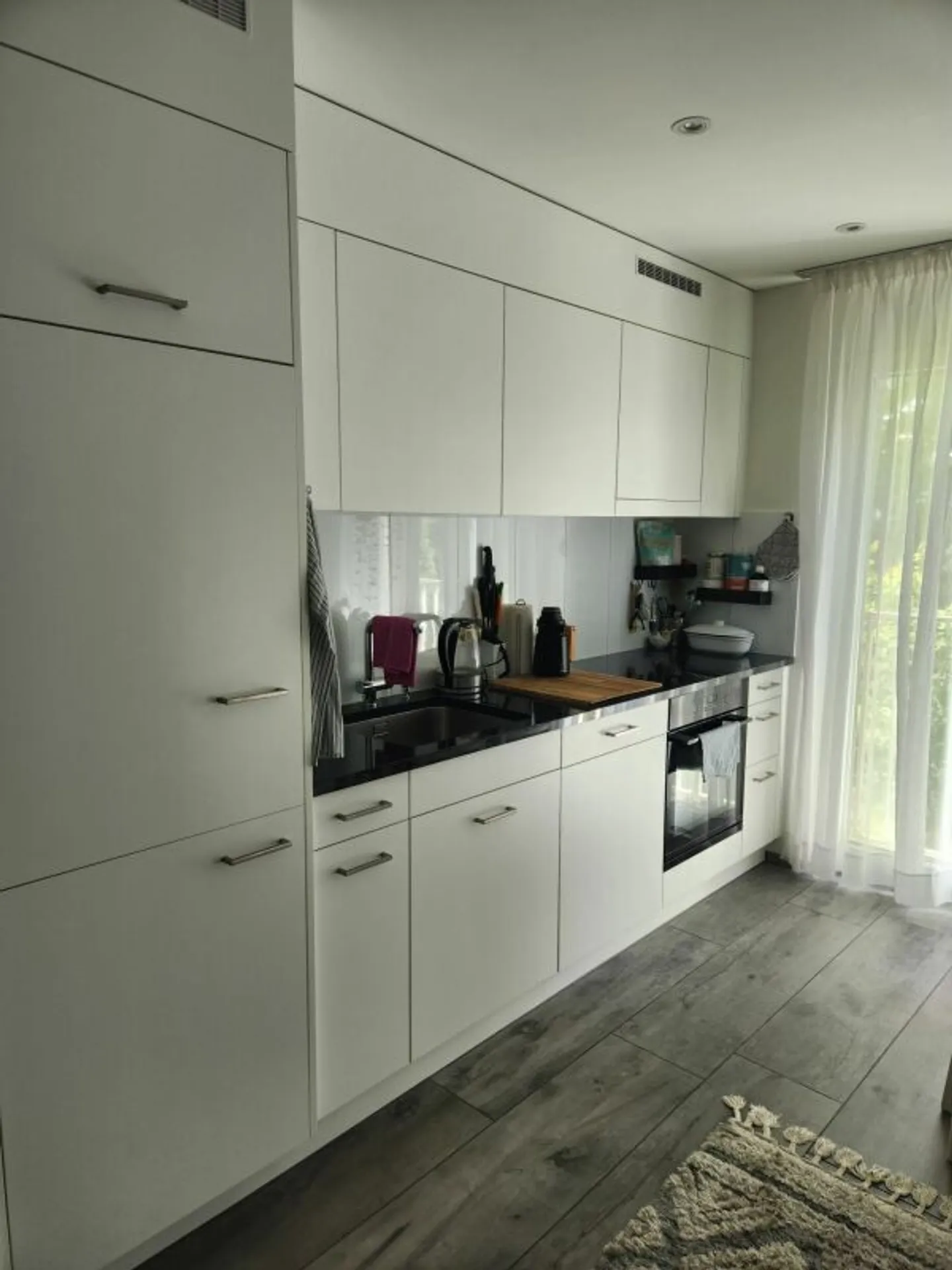 Cozy Apartment with Garden - Photo 3 of 8