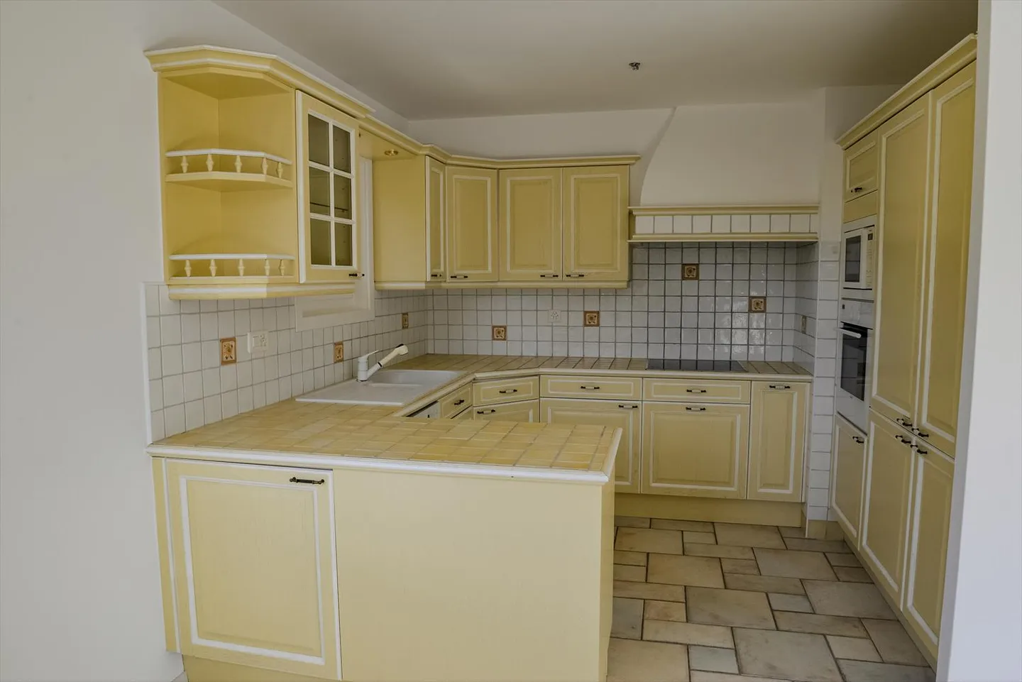 Appartamento 5.5 stanze - Foto 9 di 21