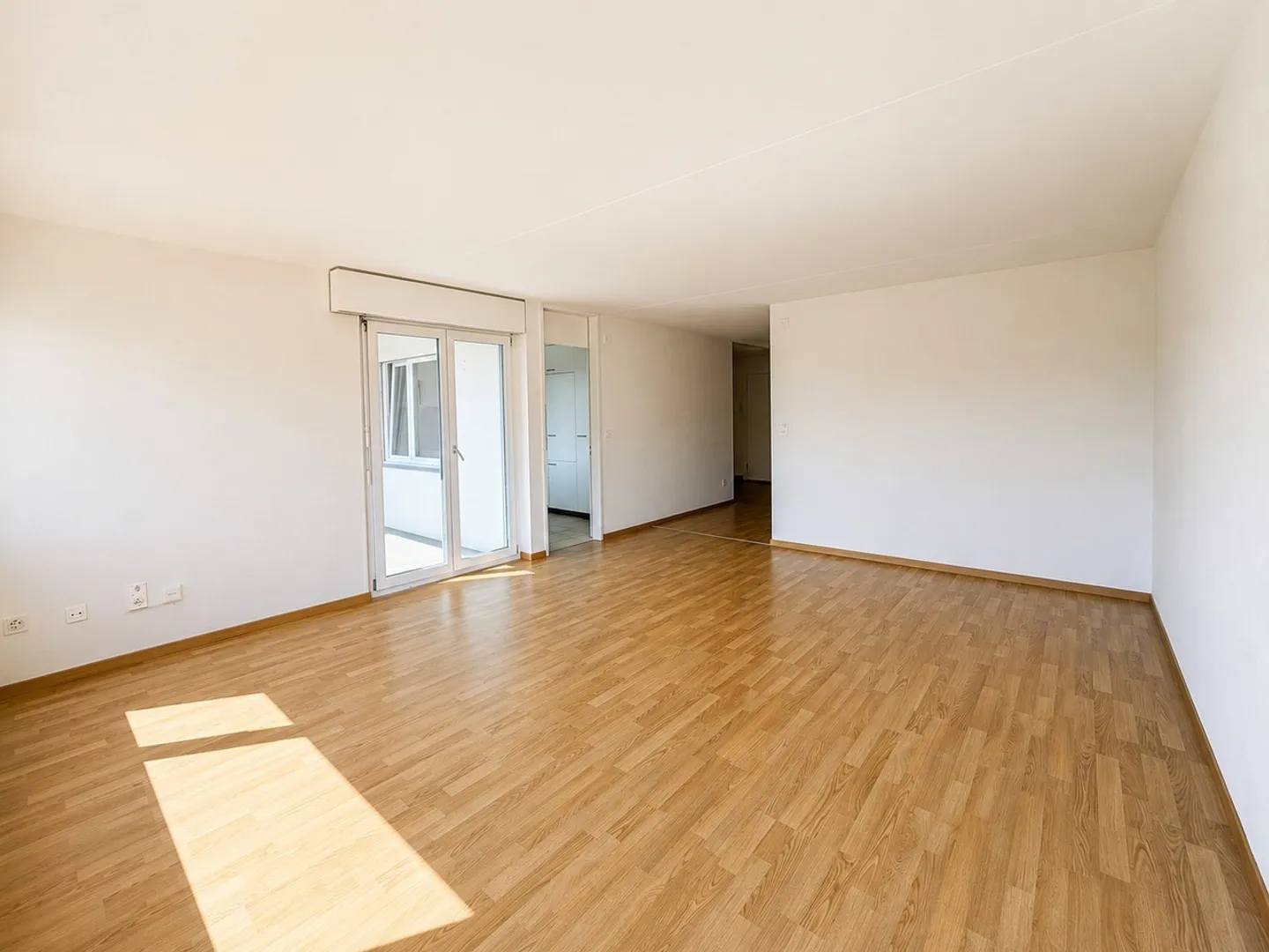 Charming 3-Room Apartment - Photo 7 of 8