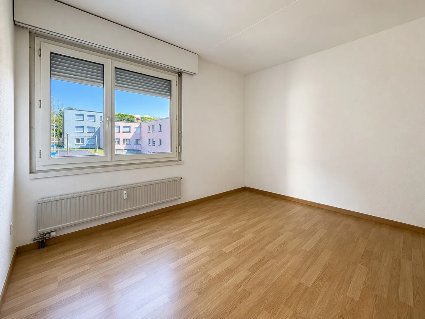 Charming 3-Room Apartment - Photo 2 of 8