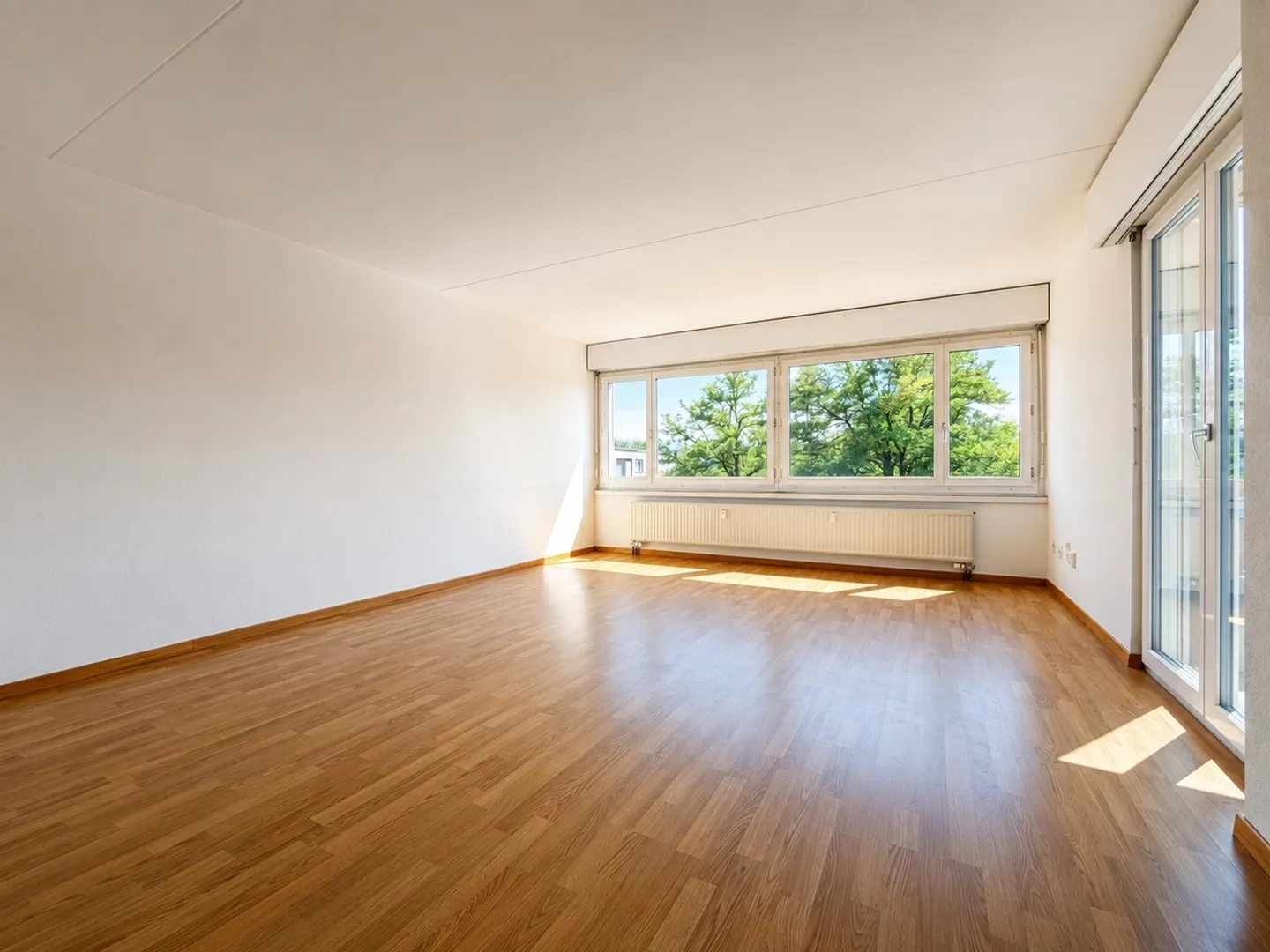 Charming 3-Room Apartment - Photo 3 of 8