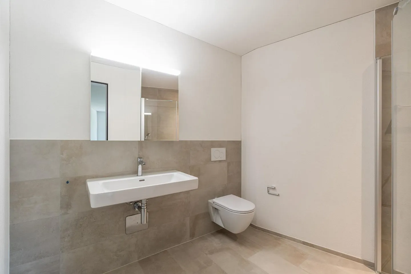 Special 1-room free! - Photo 6 of 11
