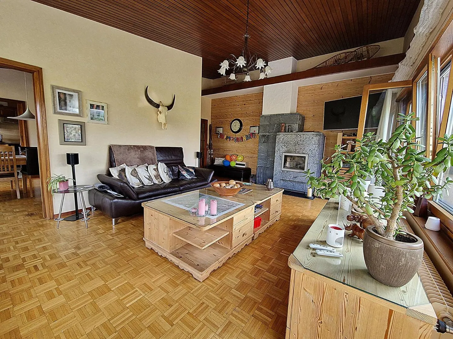 Villa spacieuse avec cabinet médical - Photo 5 sur 13