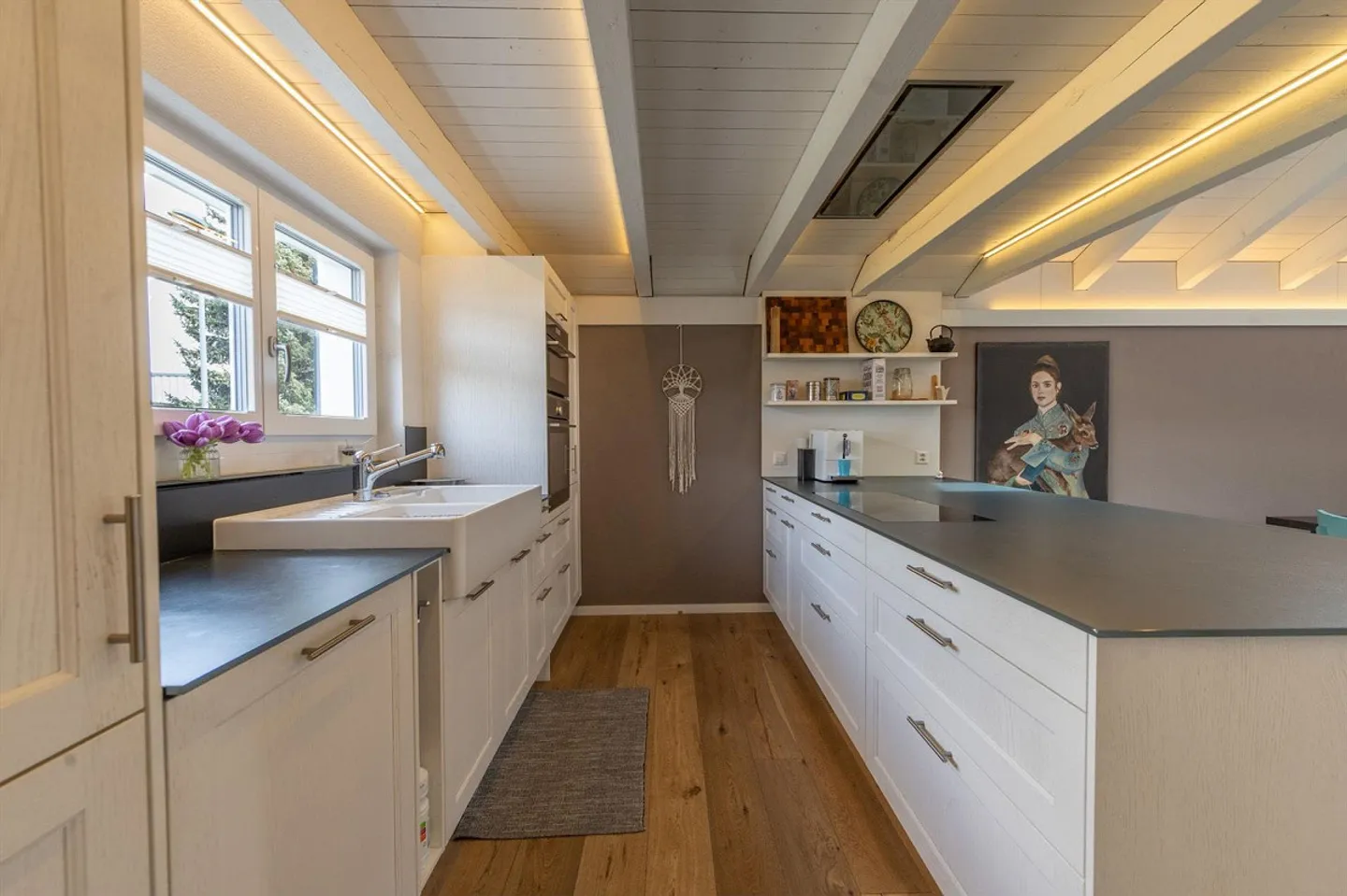 Modern house with flexible space and possible annex - Photo 6 of 13