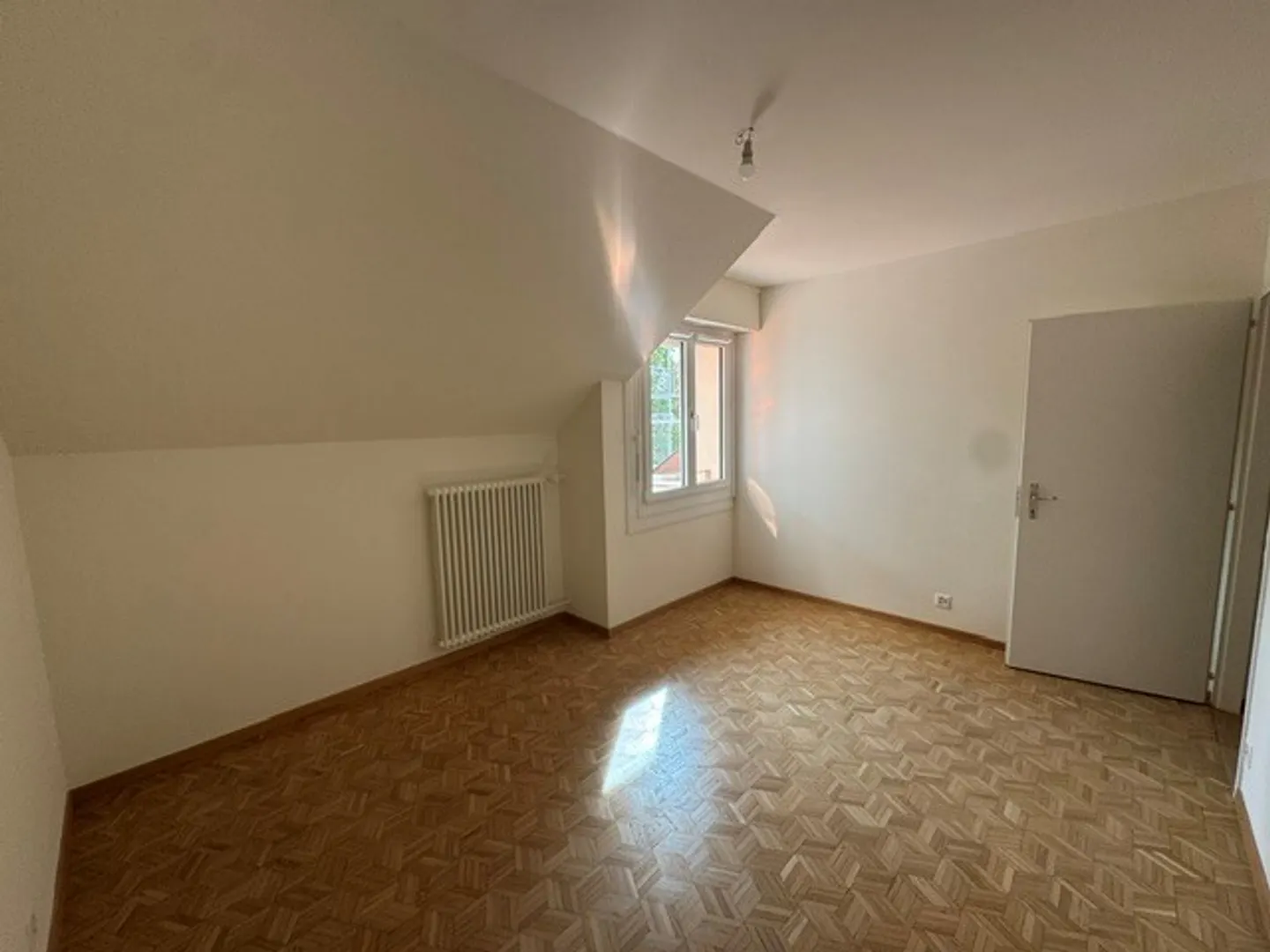Appartamento completamente ristrutturato di 4 locali No 32 al 3° piano - Foto 7 di 12