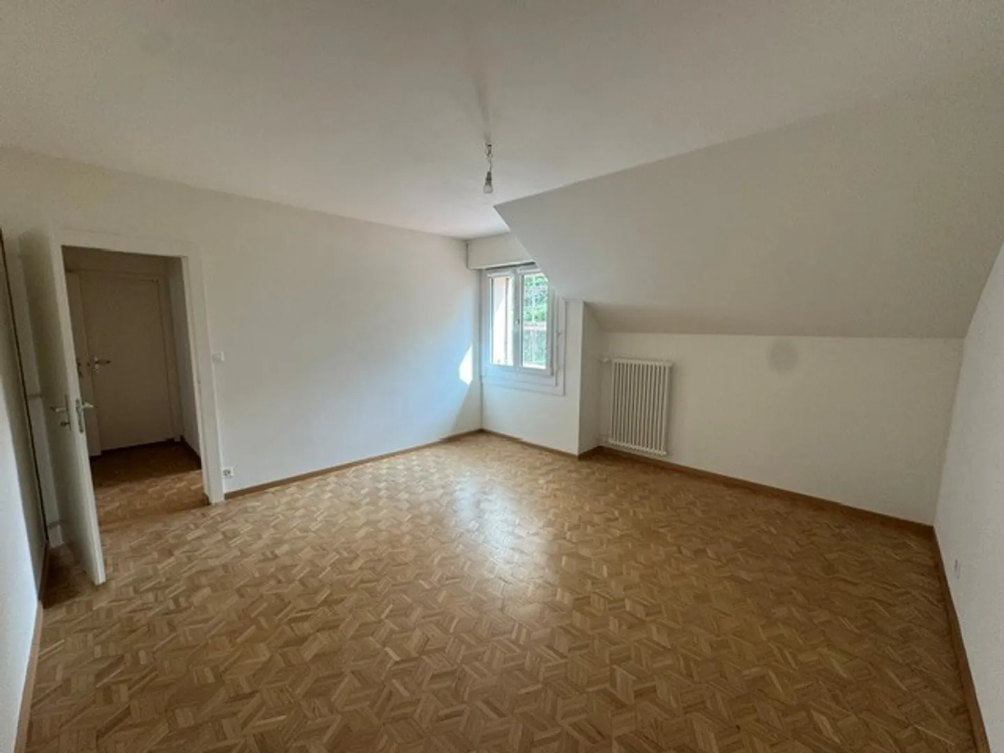 Appartamento completamente ristrutturato di 4 locali No 32 al 3° piano - Foto 9 di 12