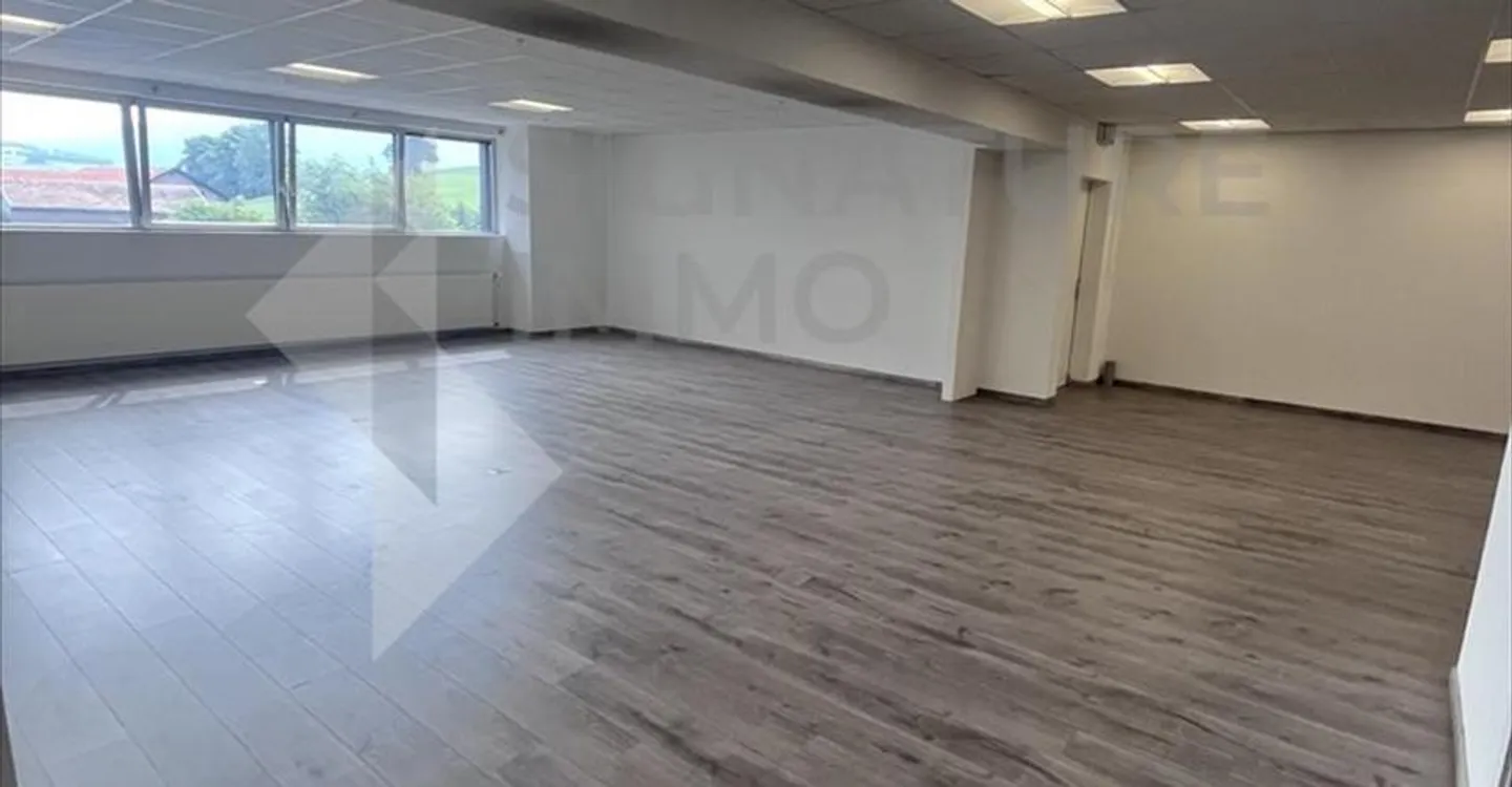 Immeuble mixte à louer - Photo 6 sur 13