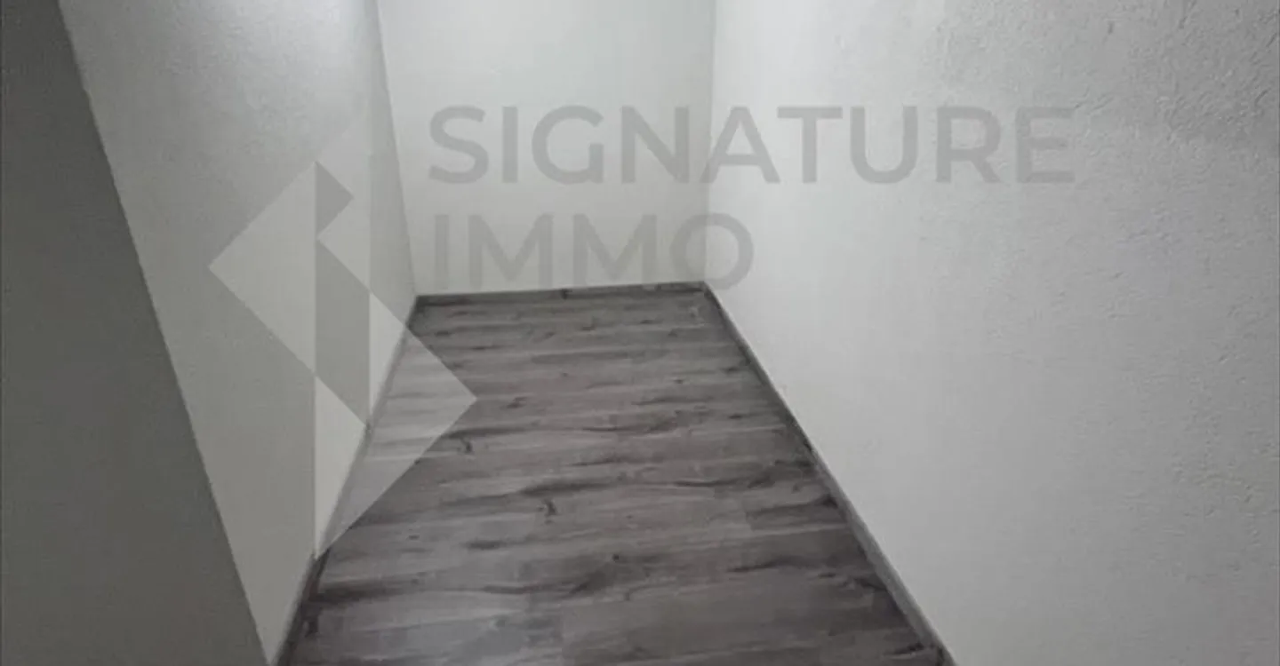 Immeuble mixte à louer - Photo 1 sur 13