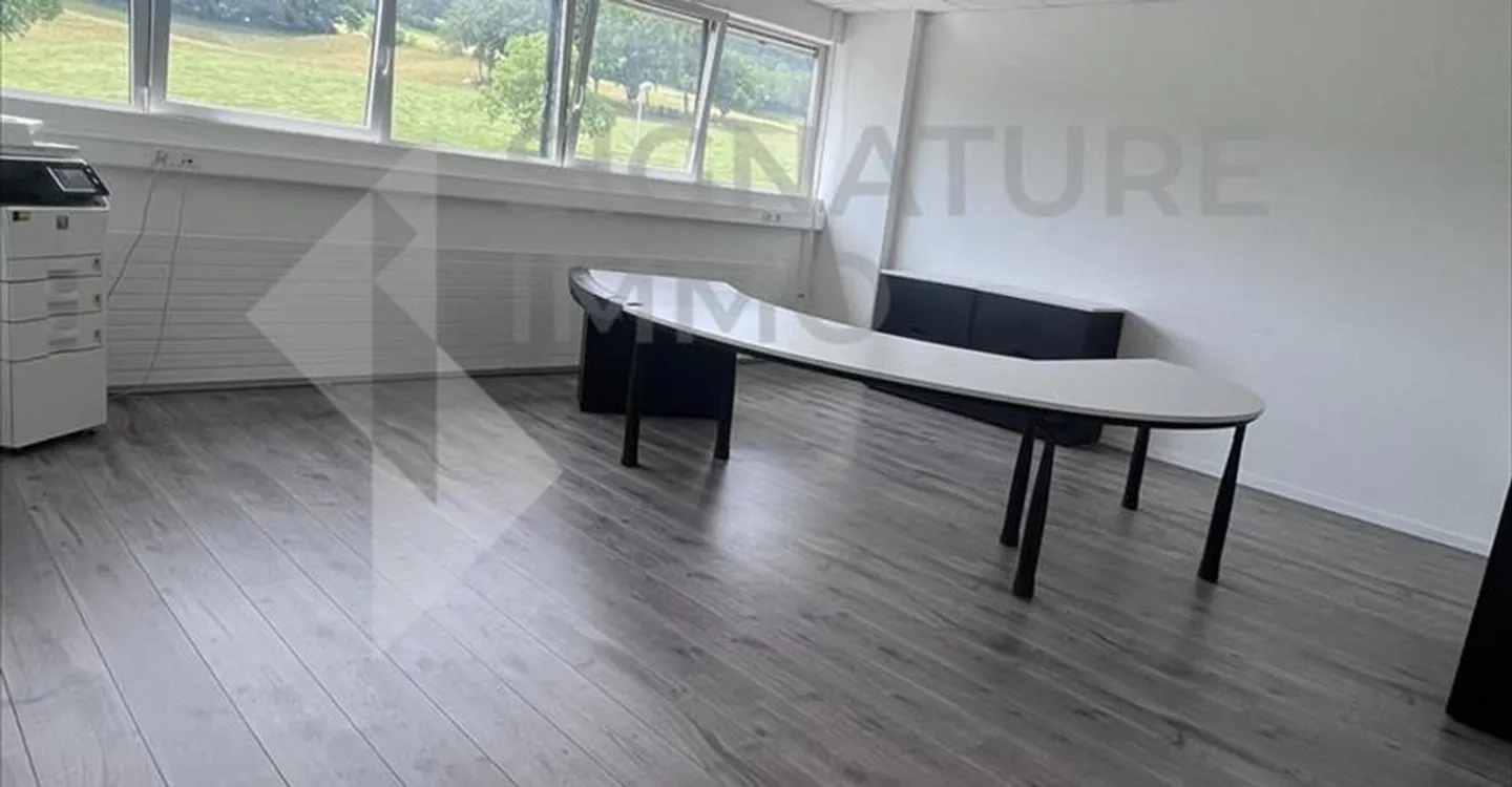 Immeuble mixte à louer - Photo 12 sur 13