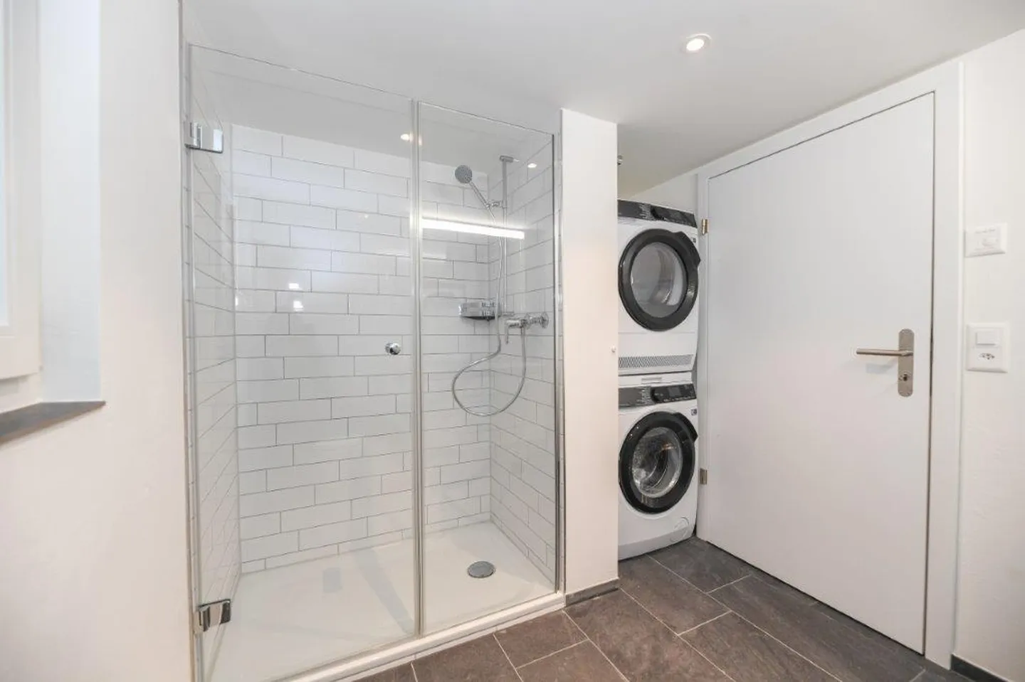 3-room apartment in the historic "Alte Mühle" in Fällanden - Photo 5 of 8