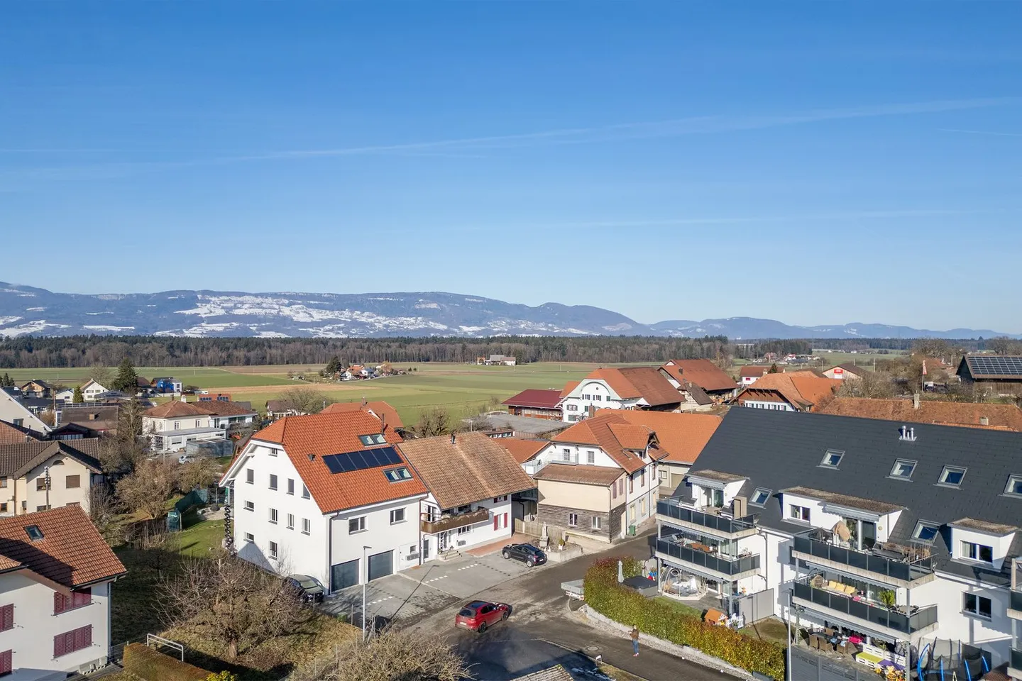 Etziken: Incantevole appartamento di 4,5 stanze con balcone - Foto 1 di 16