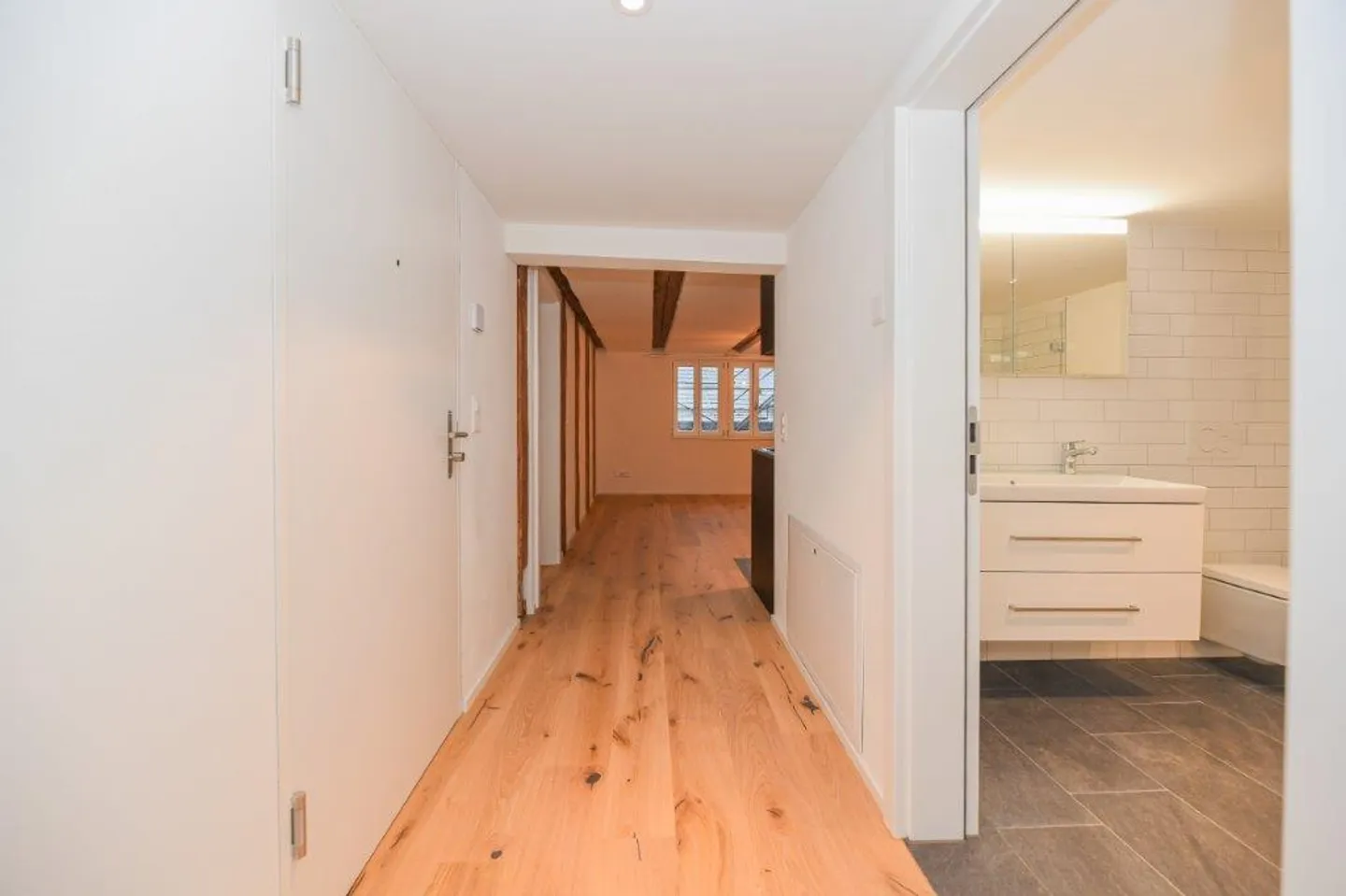 3-room apartment in the historic "Alte Mühle" in Fällanden - Photo 6 of 8