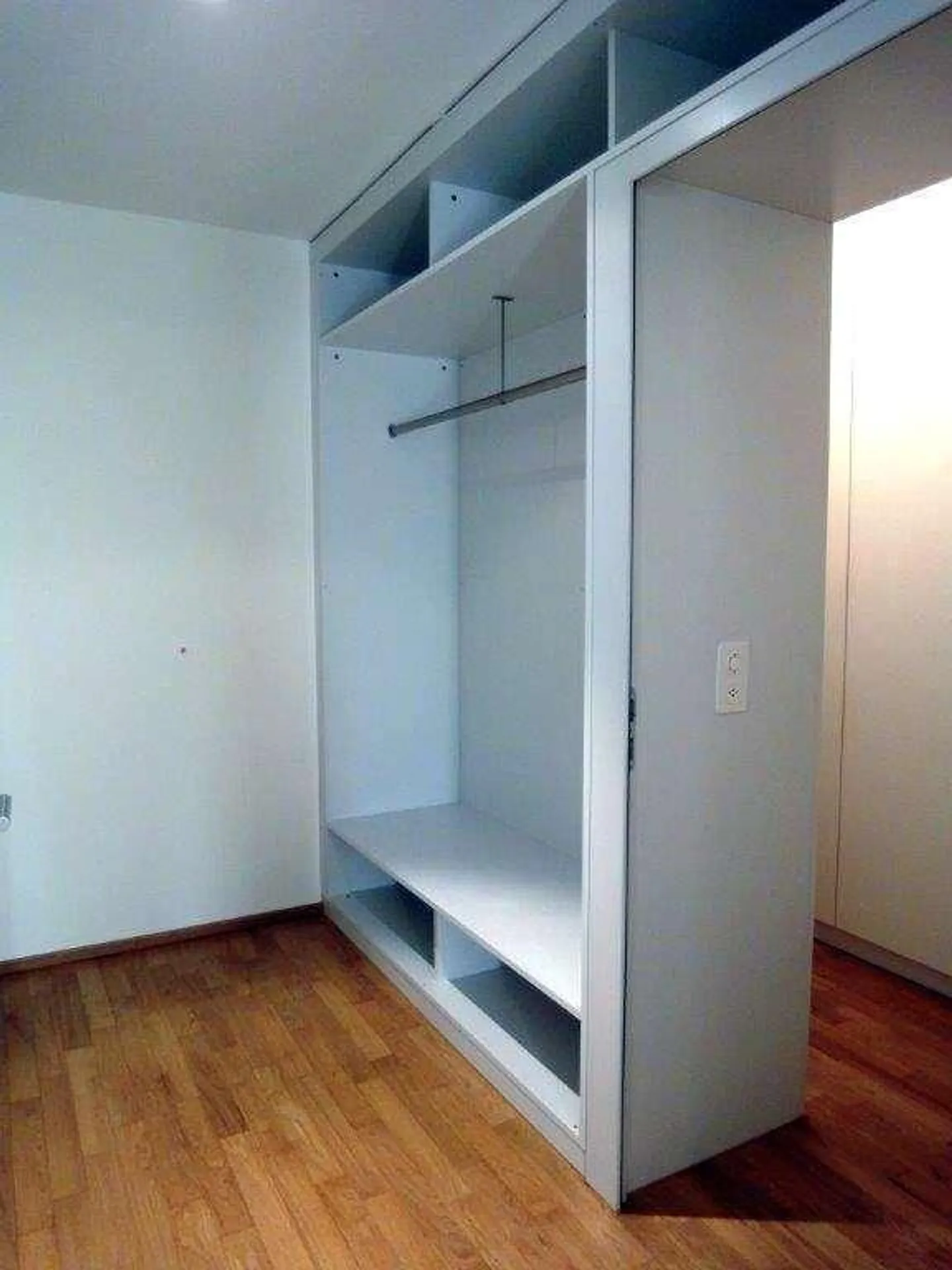 Extravagant Living in Feldmeilen! - Photo 7 of 10