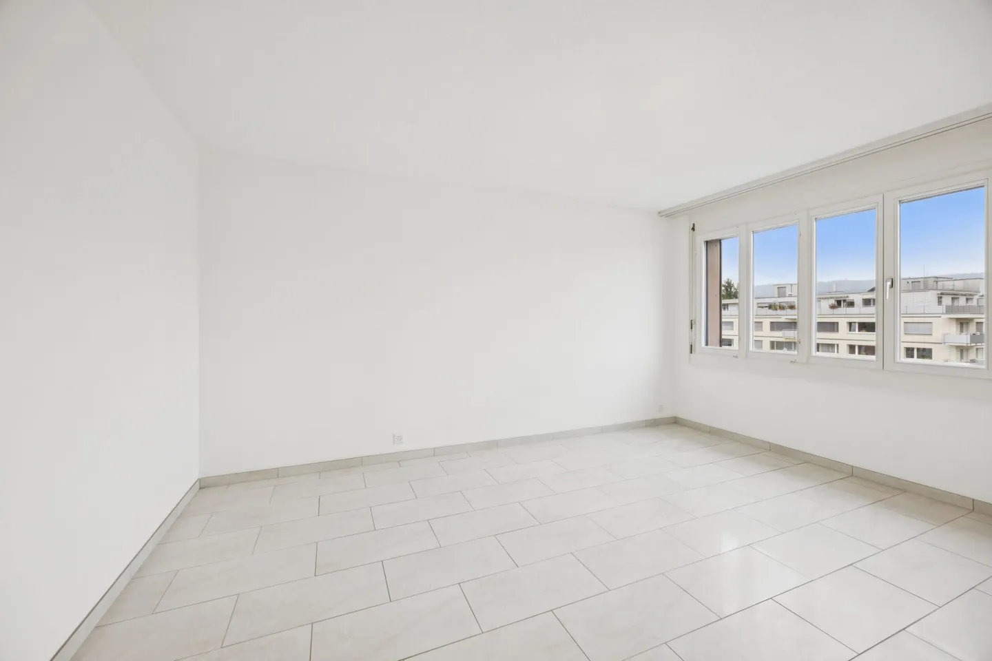 5 pièces Maisonette au cœur de Dietikon - Photo 13 sur 25