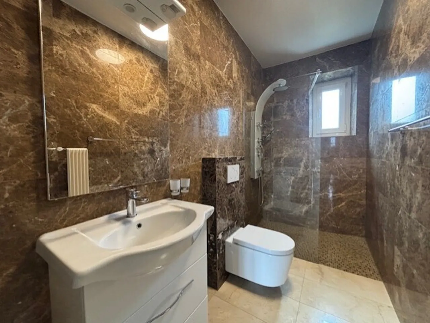 Delémont, appartement de 2.5 pces à louer - Photo 4 of 6