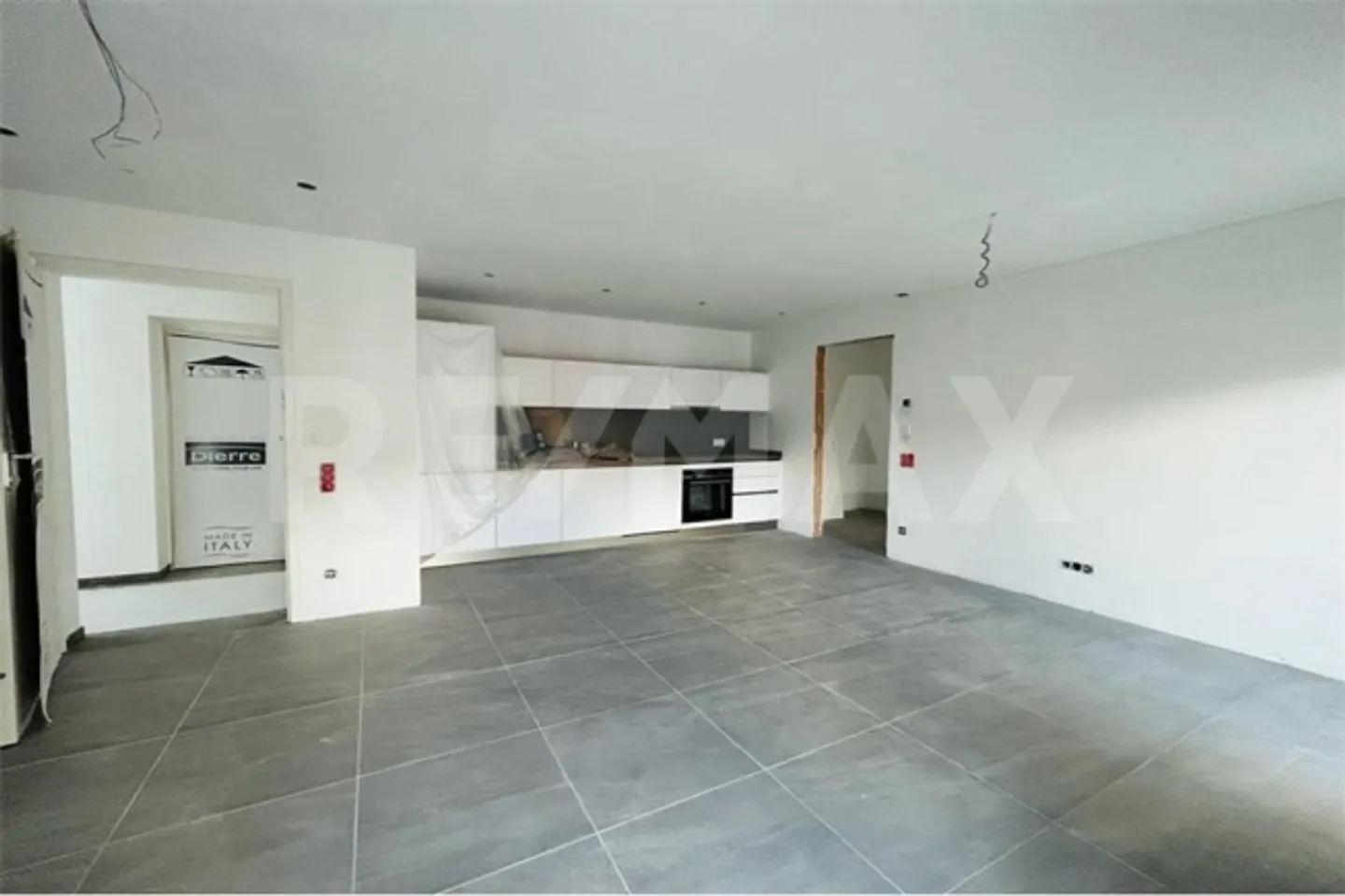 Appartamento 2,5 locali - Foto 3 di 13