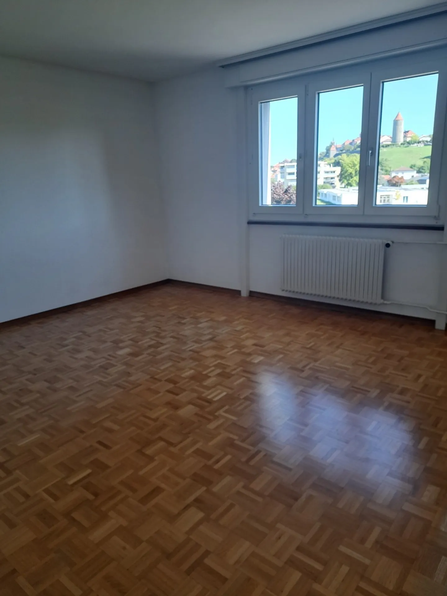 Wohnung mieten - Foto 2 von 9