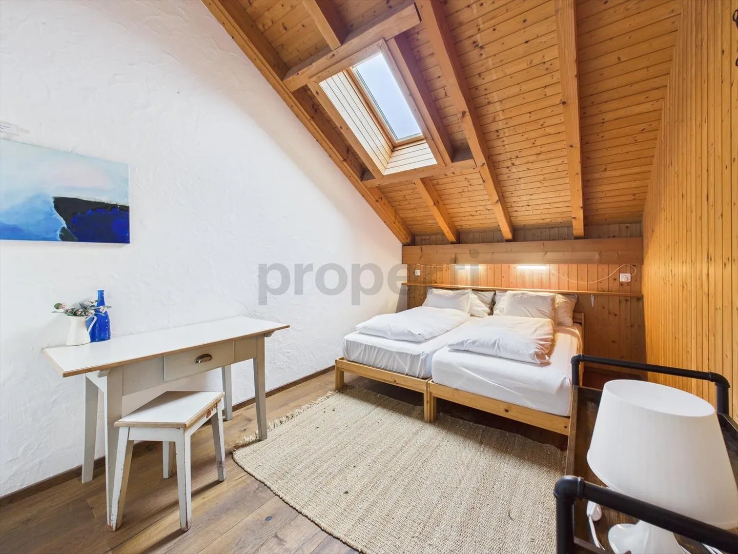 Exklusives 5.5-Zimmer-Doppelhaus mit beheizbarem Pool, Hot Tub und Panoramablick auf den Vierwaldstättersee - Foto 6 von 12
