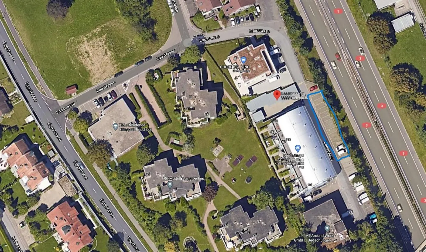 Parkplatz für Autos und Vans - Foto 2 von 2