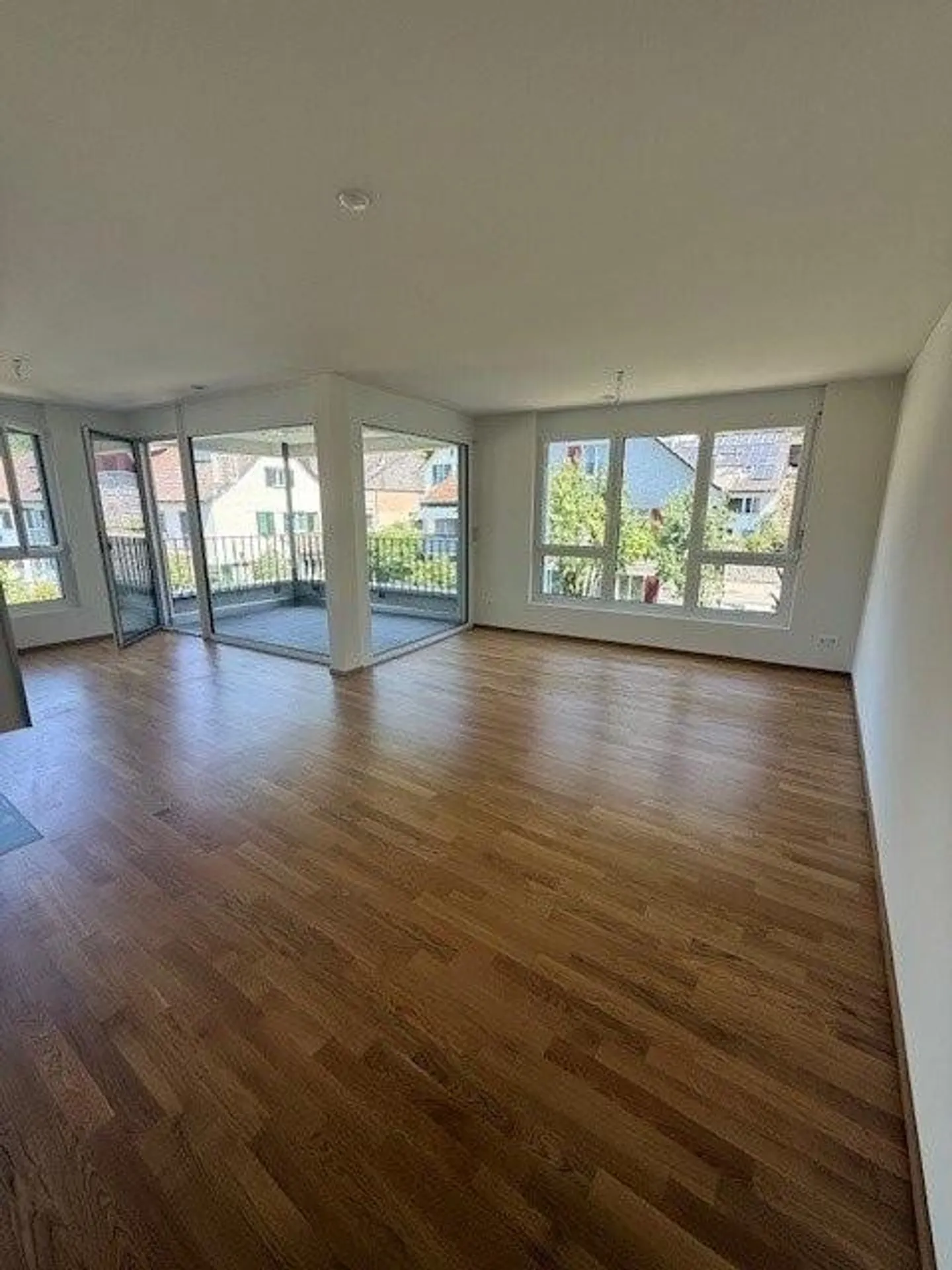 Bellissimo appartamento di 2,5 stanze in affitto a Liestal - Foto 3 di 9