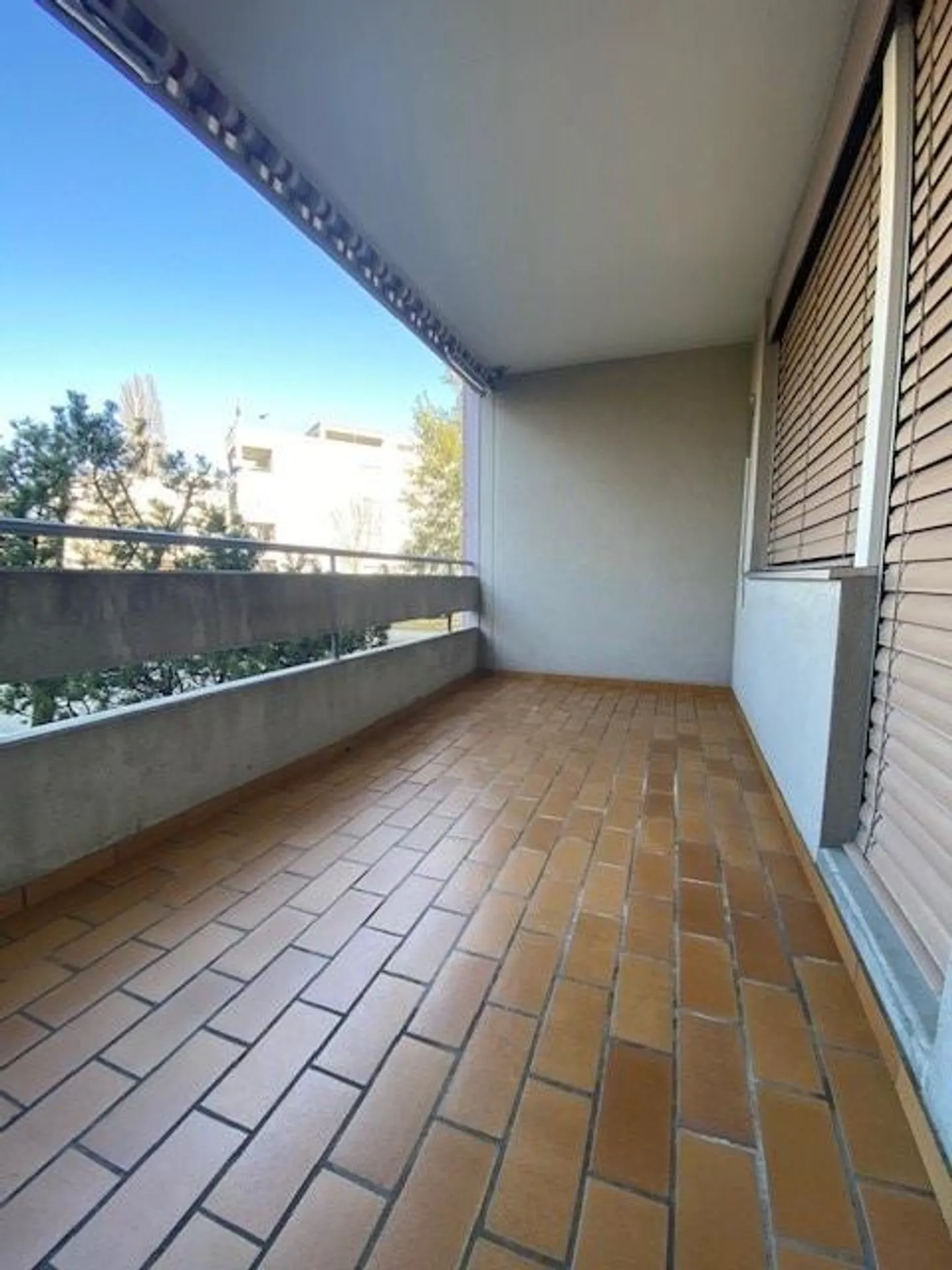 Appartamento accogliente di 4.5 stanze a Suhr - Foto 3 di 3