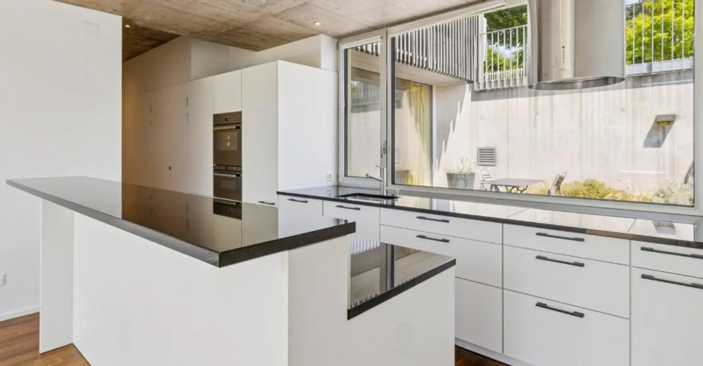 Moderne Villa mit Seeblick - Foto 8 von 12