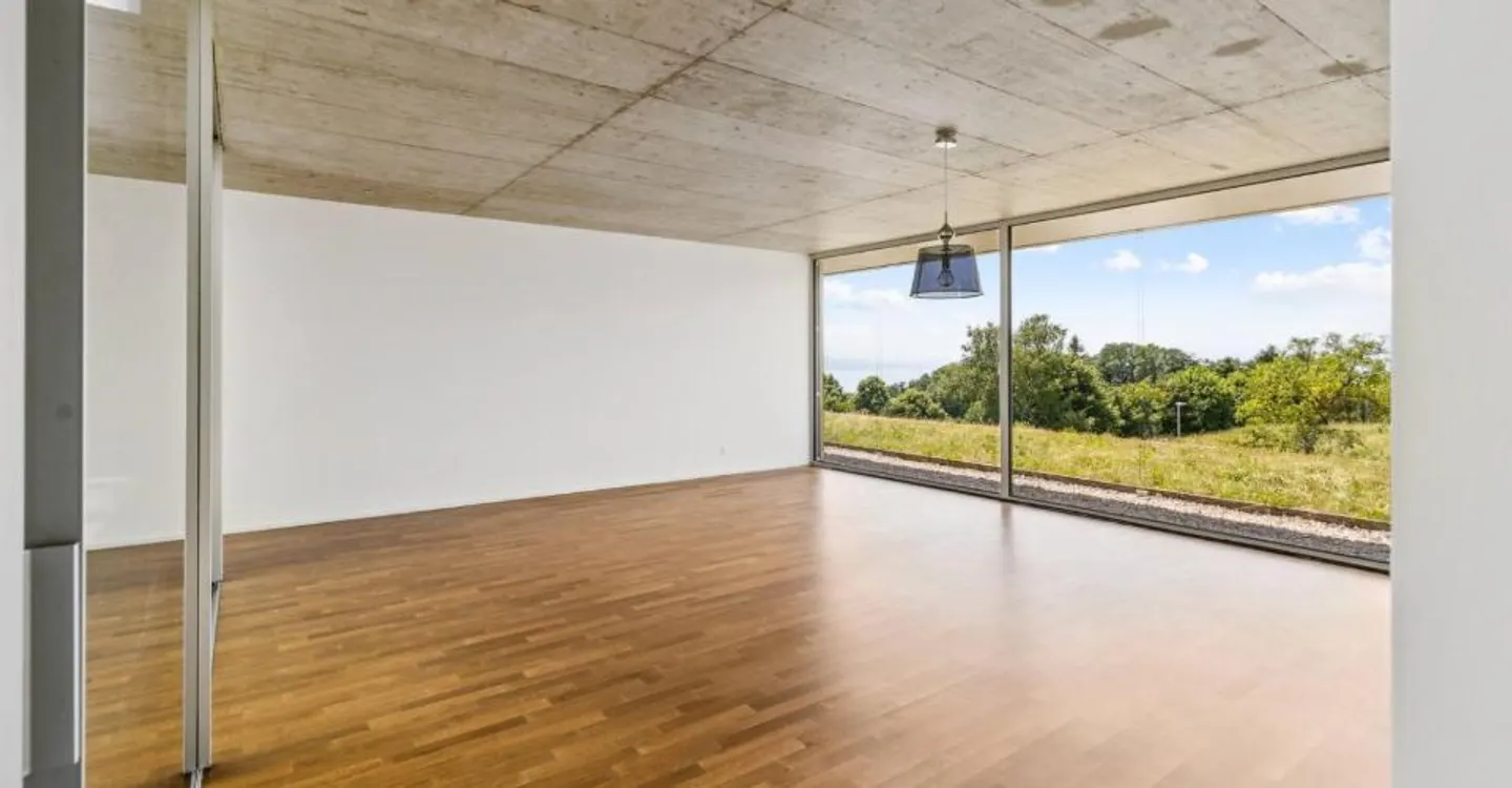 Moderne Villa mit Seeblick - Foto 11 von 12