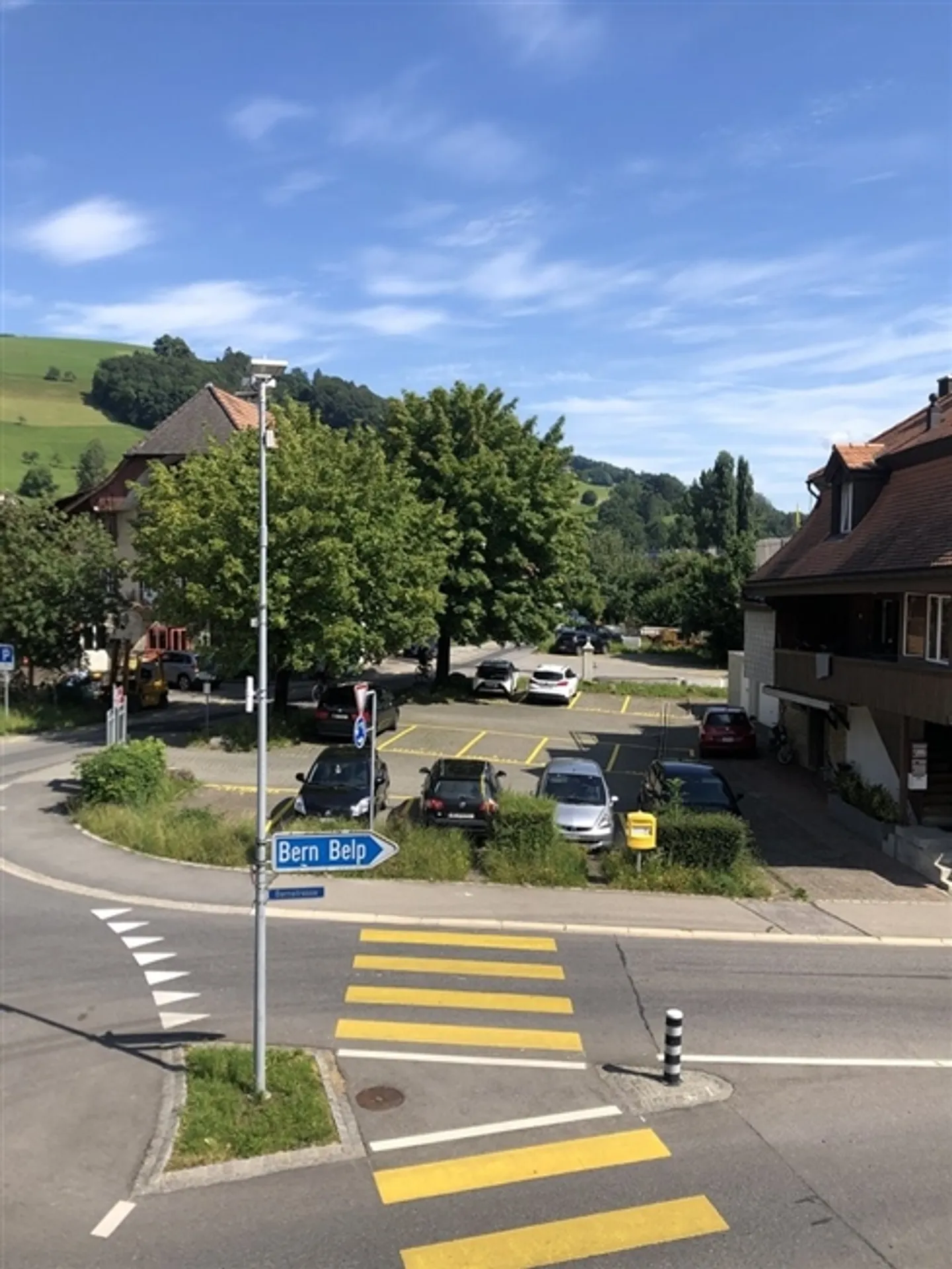 Posto auto all'aperto a Wattenwil disponibile per affitto immediato - Foto 2 di 2