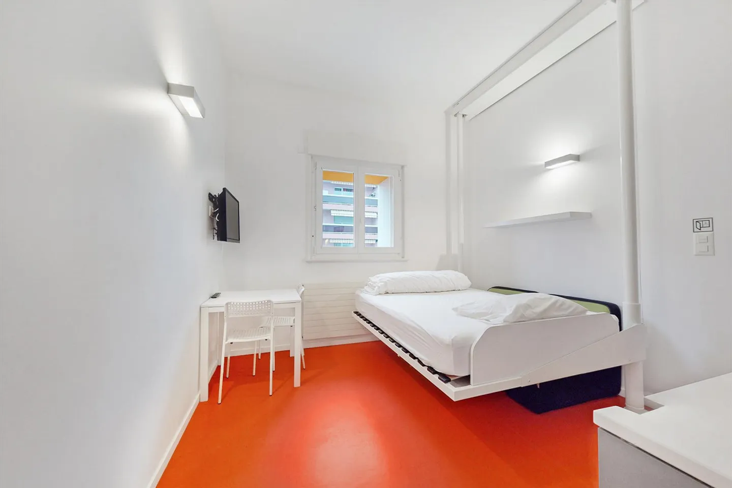 Un monolocale arredato - Buono TL CHF 300,00 offerto! - Foto 1 di 8