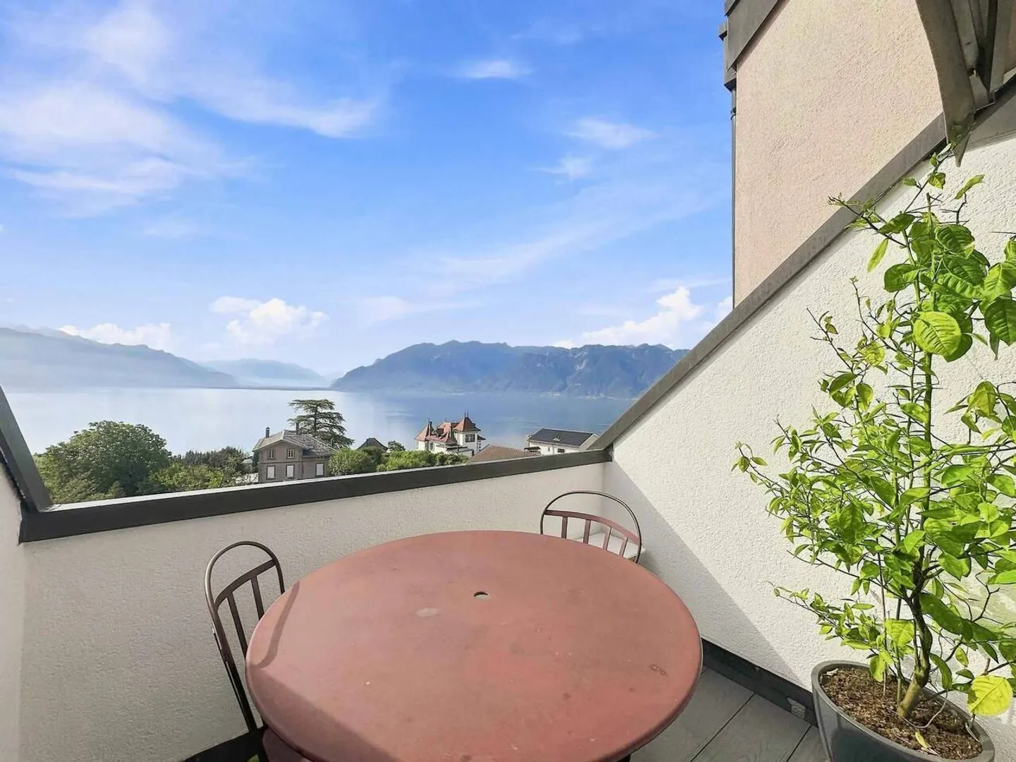 Appartamento Stupendo con Vista Lago - Foto 8 di 13