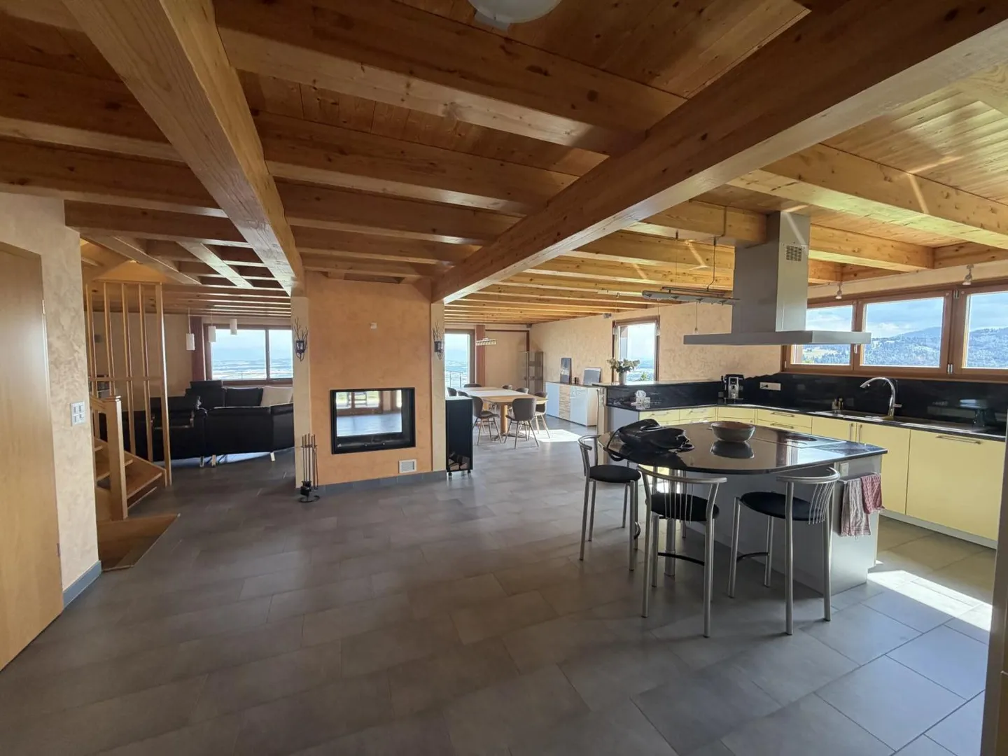 Villa Exceptionnelle avec Vue Alpestre - Photo 2 sur 13