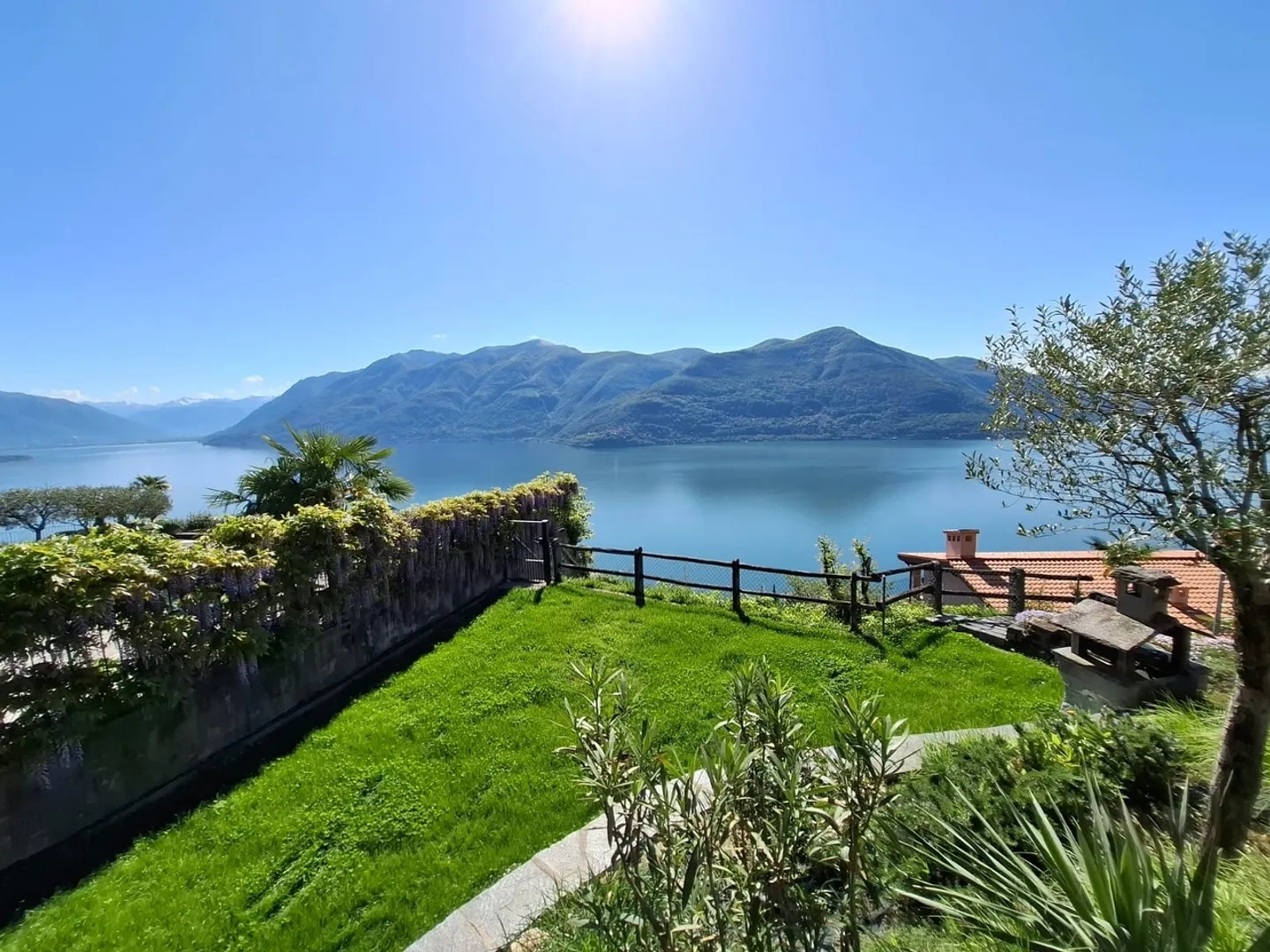 Maison 4.5 pièces - Oasis de vie avec vue panoramique sur le lac Majeur - Photo 8 sur 12