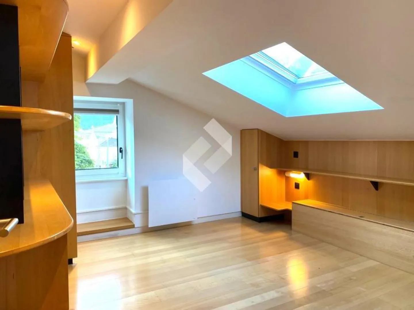 3.5 Room Maisonette with Character in the Center of Martigny - Photo 9 of 13