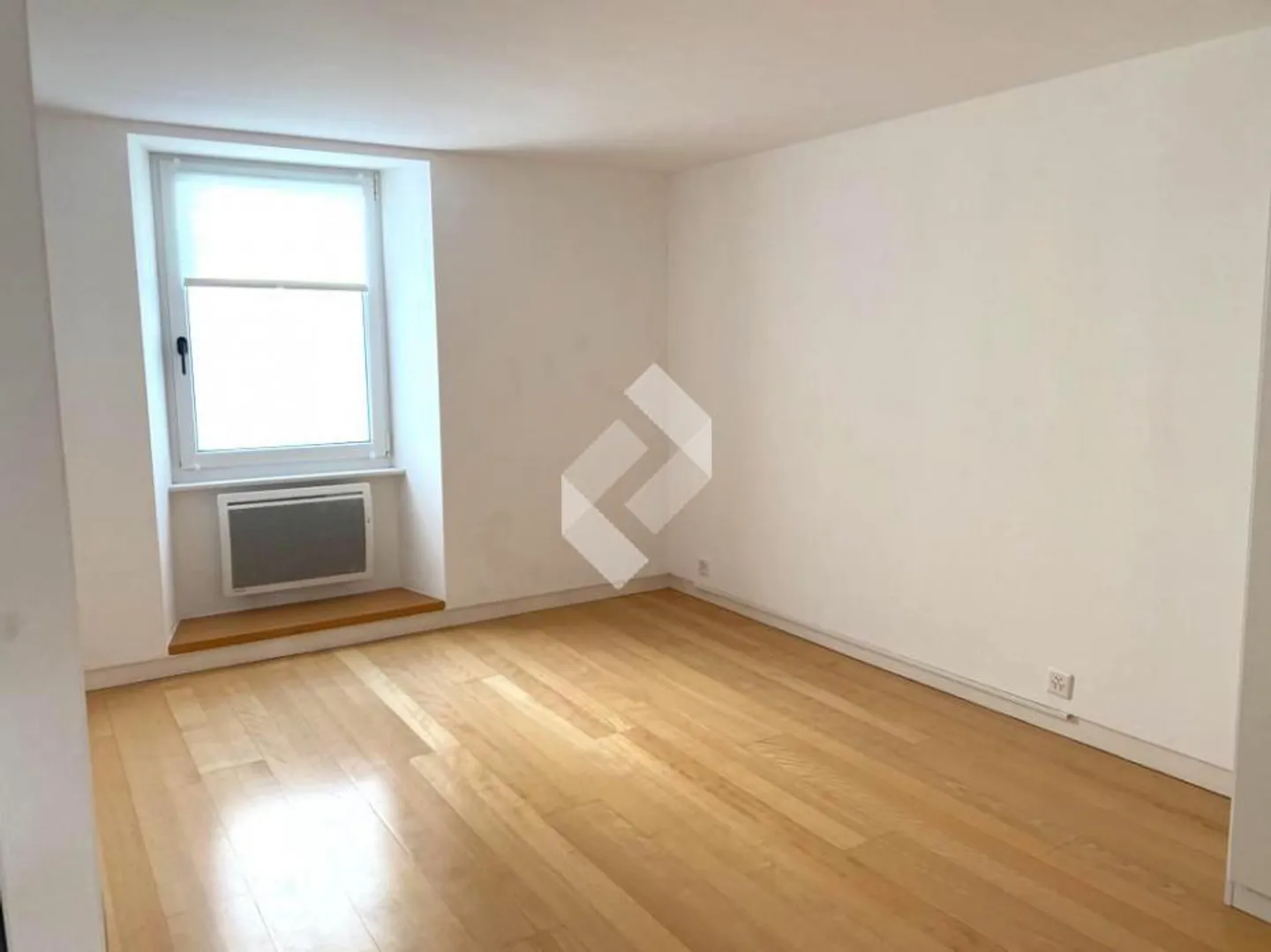 3.5 Room Maisonette with Character in the Center of Martigny - Photo 10 of 13
