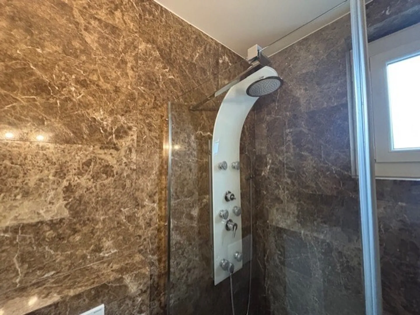 Delémont, appartamento di 3 locali in affitto - Foto 3 di 6